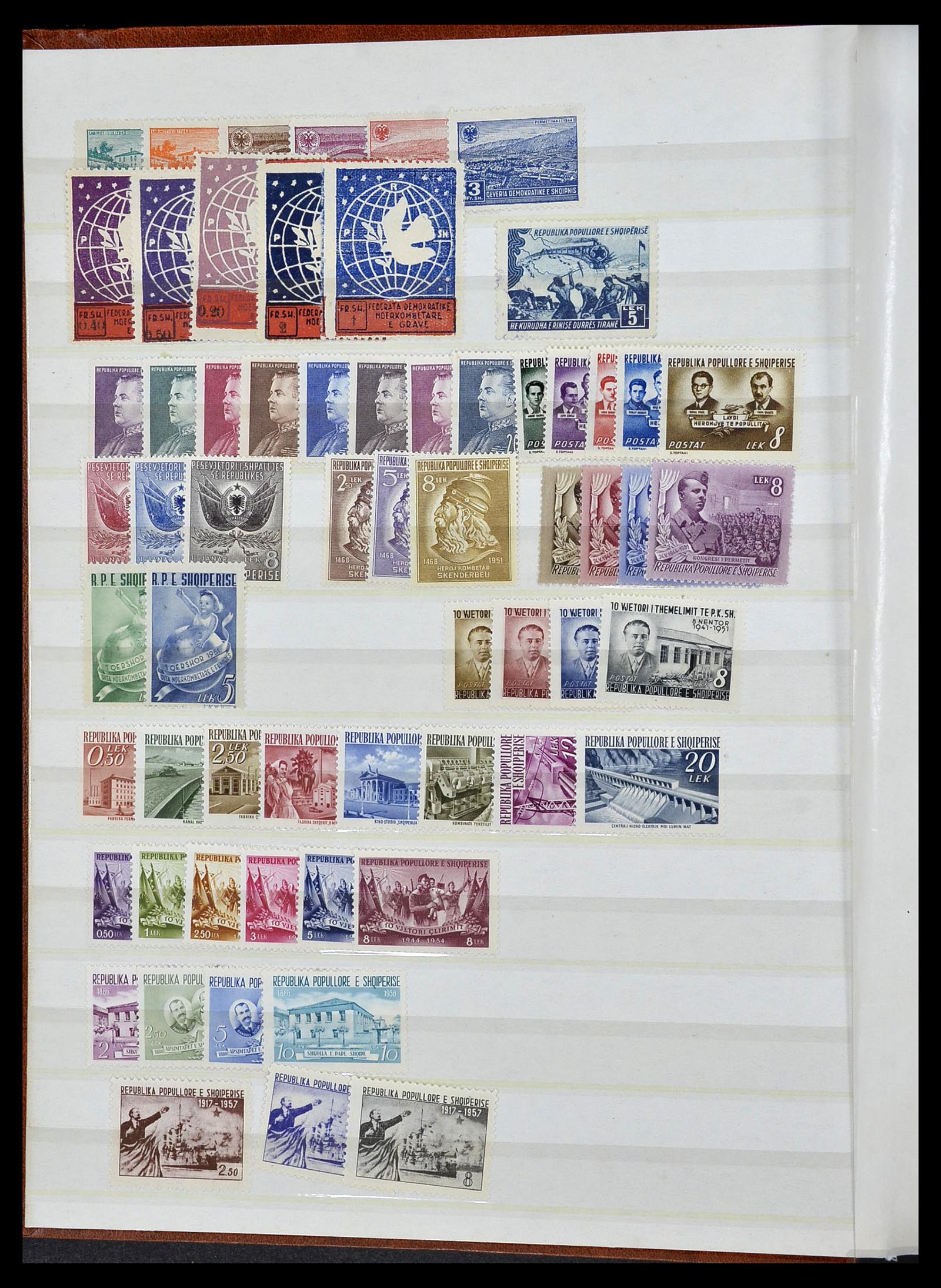 34483 004 - Postzegelverzameling 34483 Albanië 1913-1980.