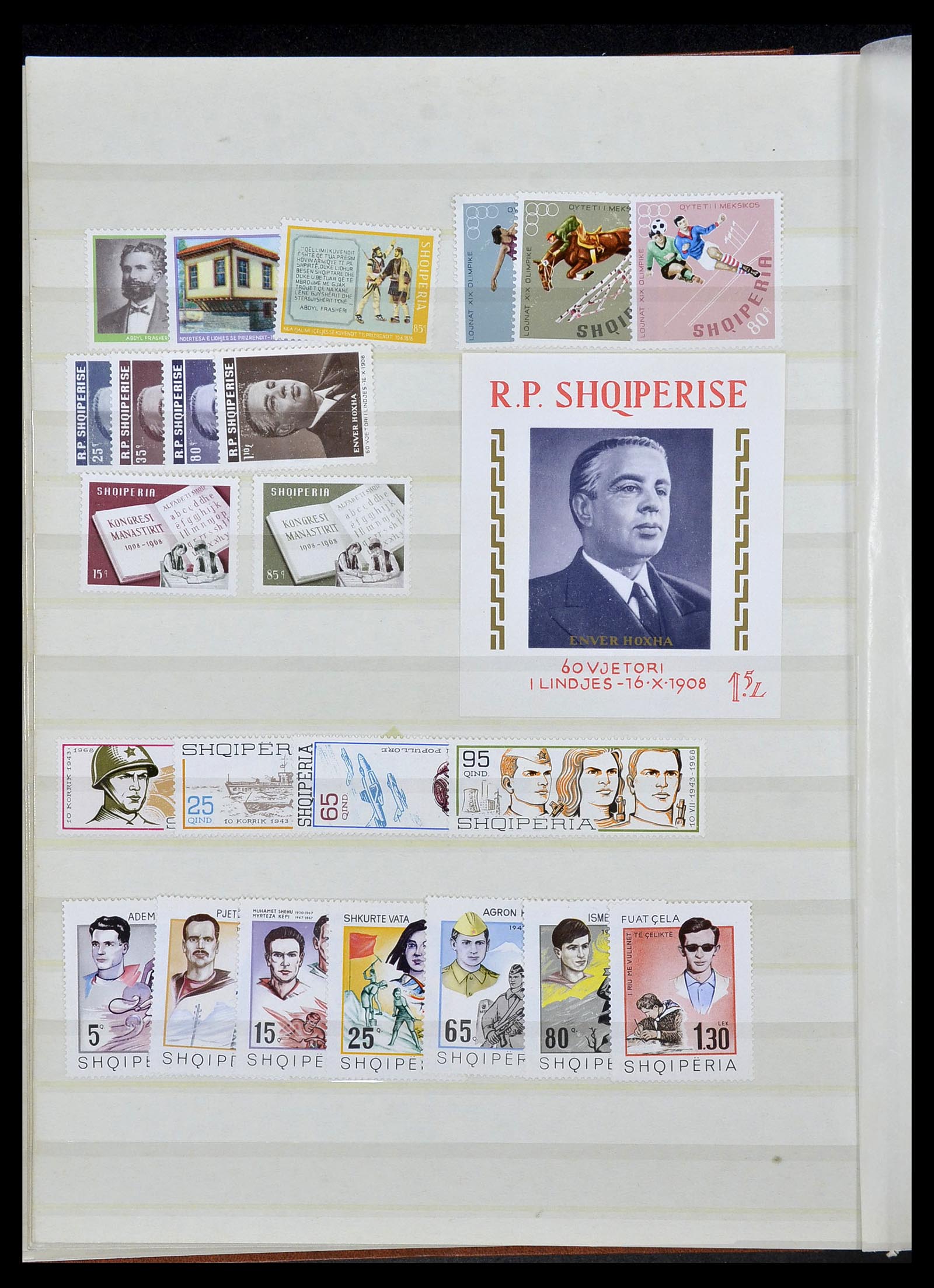 34483 014 - Postzegelverzameling 34483 Albanië 1913-1980.