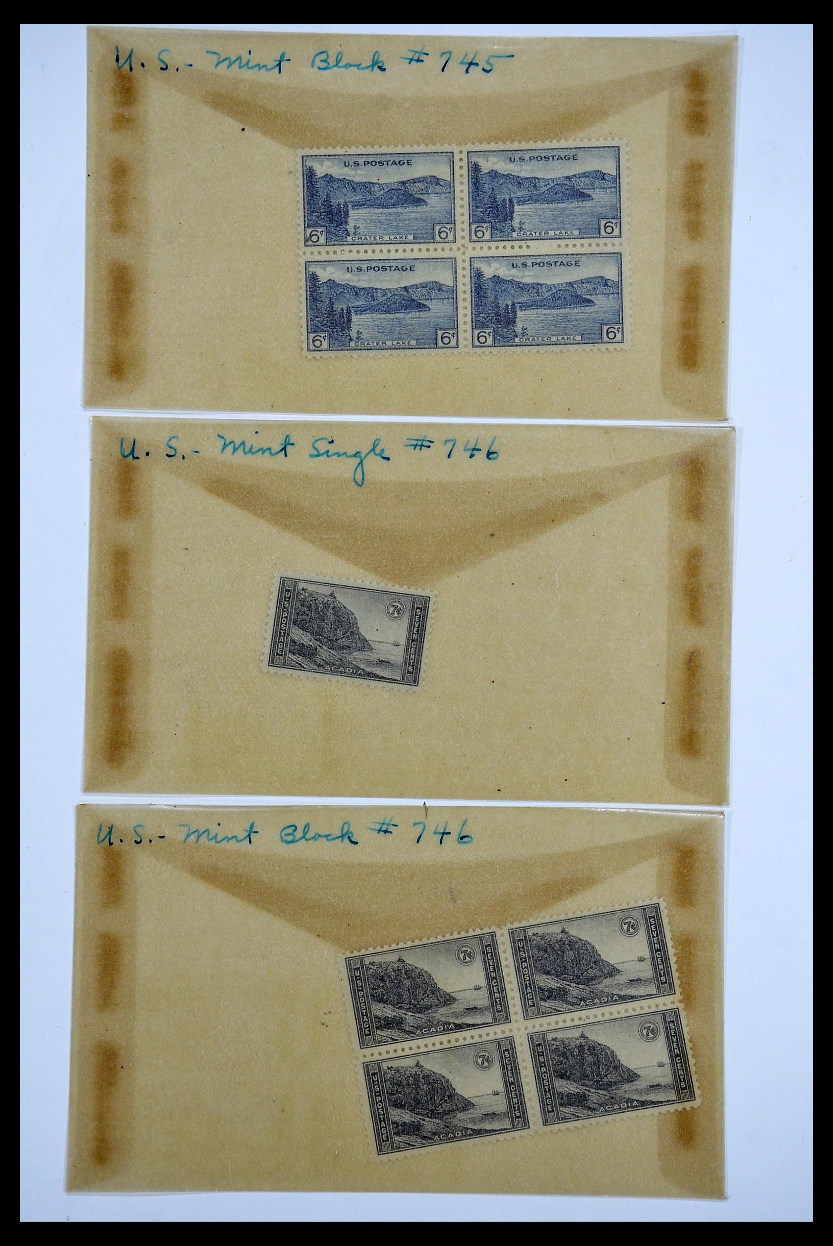 34502 034 - Stamp Collection 34502 USA 1918-1941.
