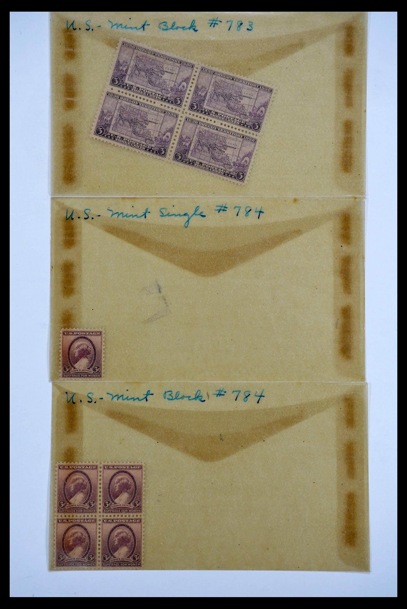 34502 056 - Stamp Collection 34502 USA 1918-1941.