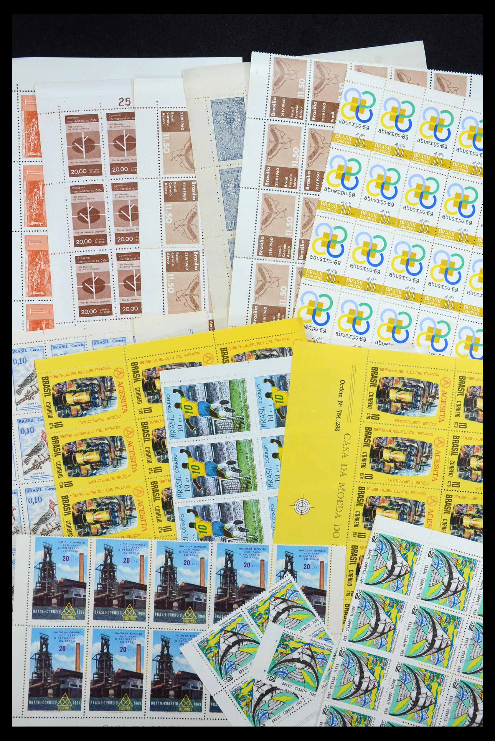 34505 045 - Postzegelverzameling 34505 Brazilië 1959-1997.
