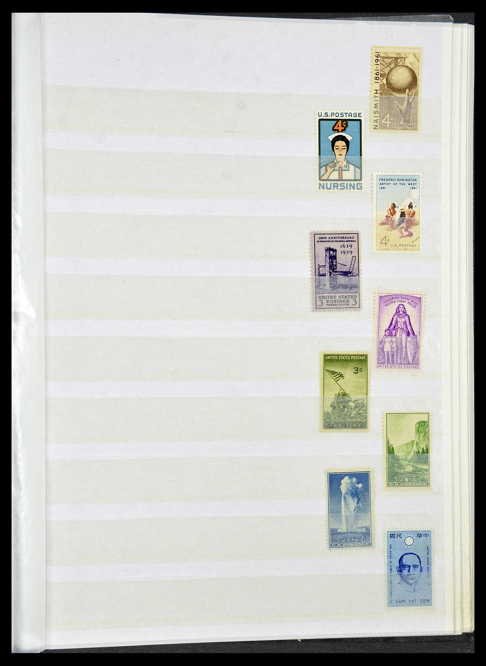 34513 041 - Stamp Collection 34513 USA 1945-1995.