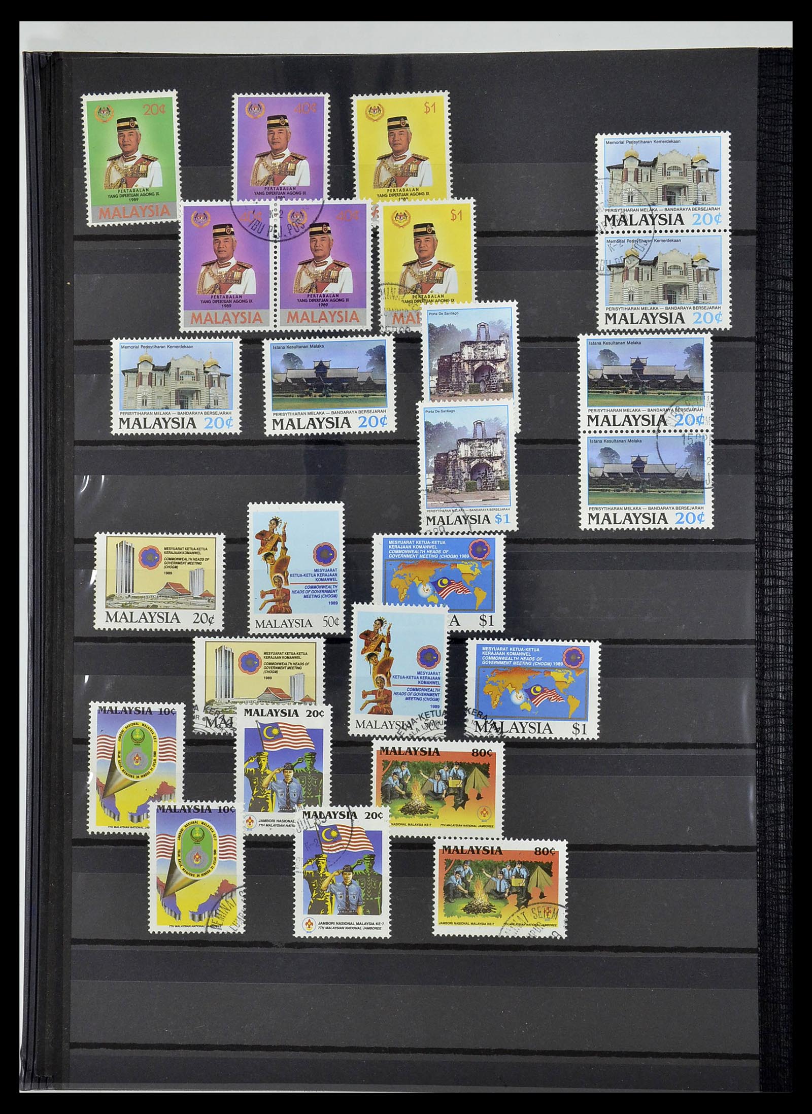 34514 068 - Postzegelverzameling 34514 Maleisië en Singapore 1945-2008.