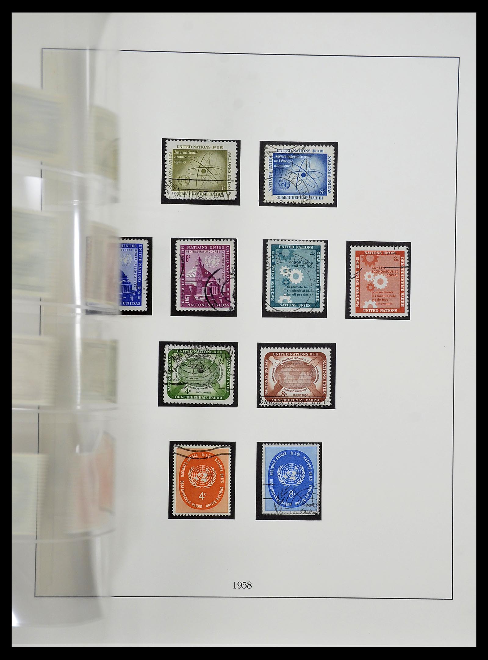 34515 014 - Postzegelverzameling 34515 Verenigde Naties 1951-2005.