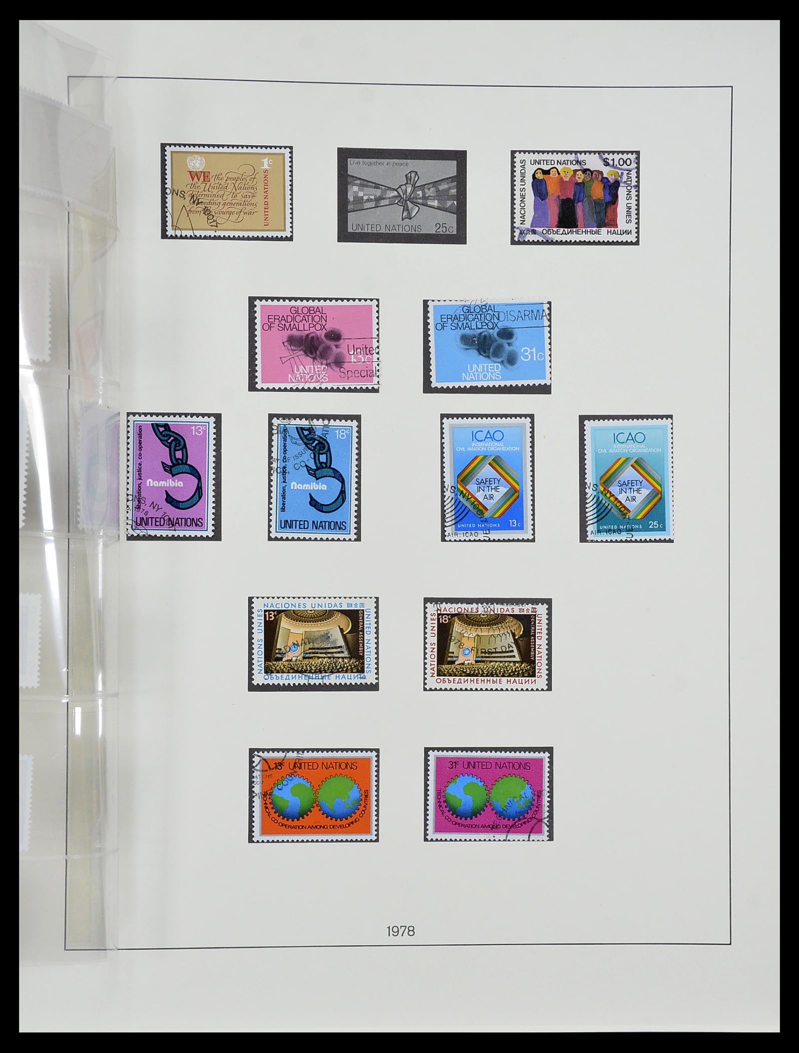 34515 068 - Postzegelverzameling 34515 Verenigde Naties 1951-2005.
