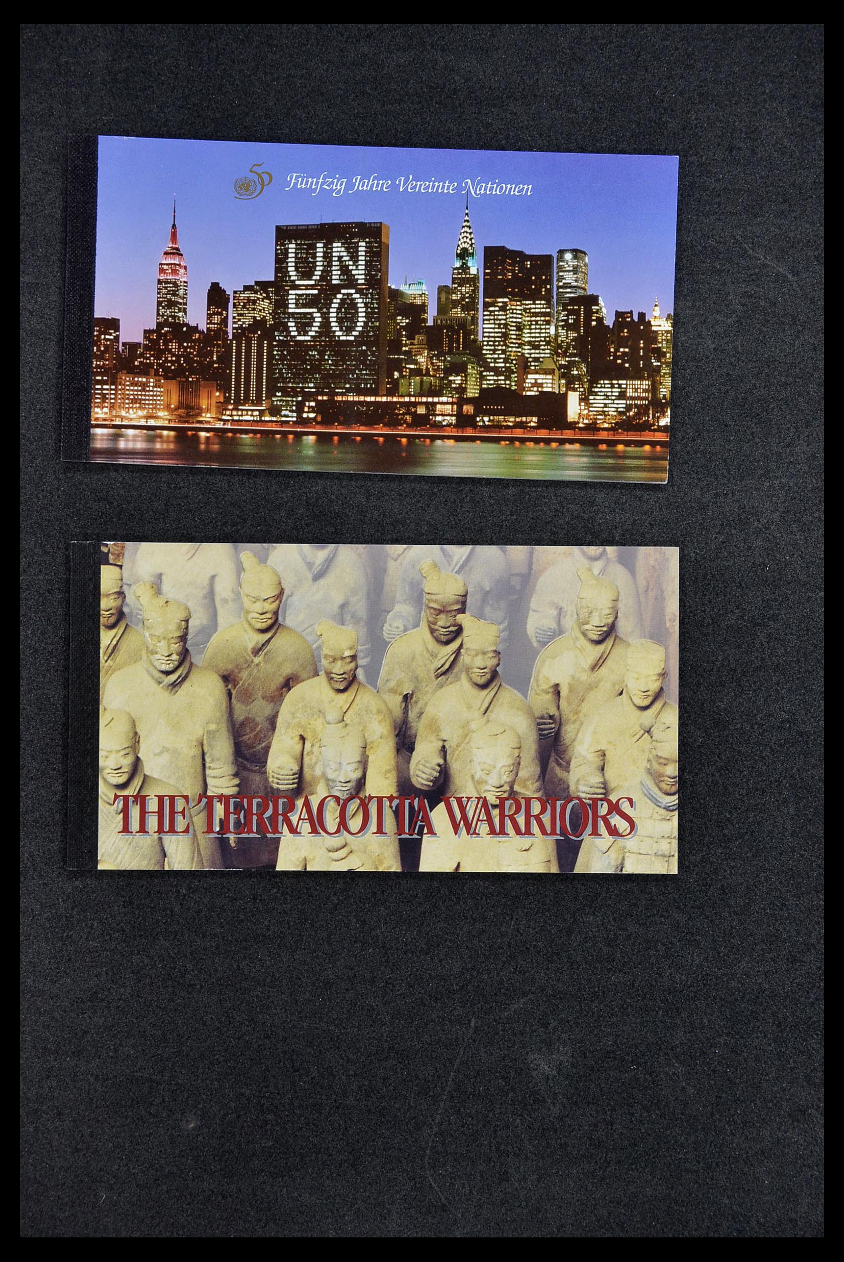 34515 537 - Postzegelverzameling 34515 Verenigde Naties 1951-2005.
