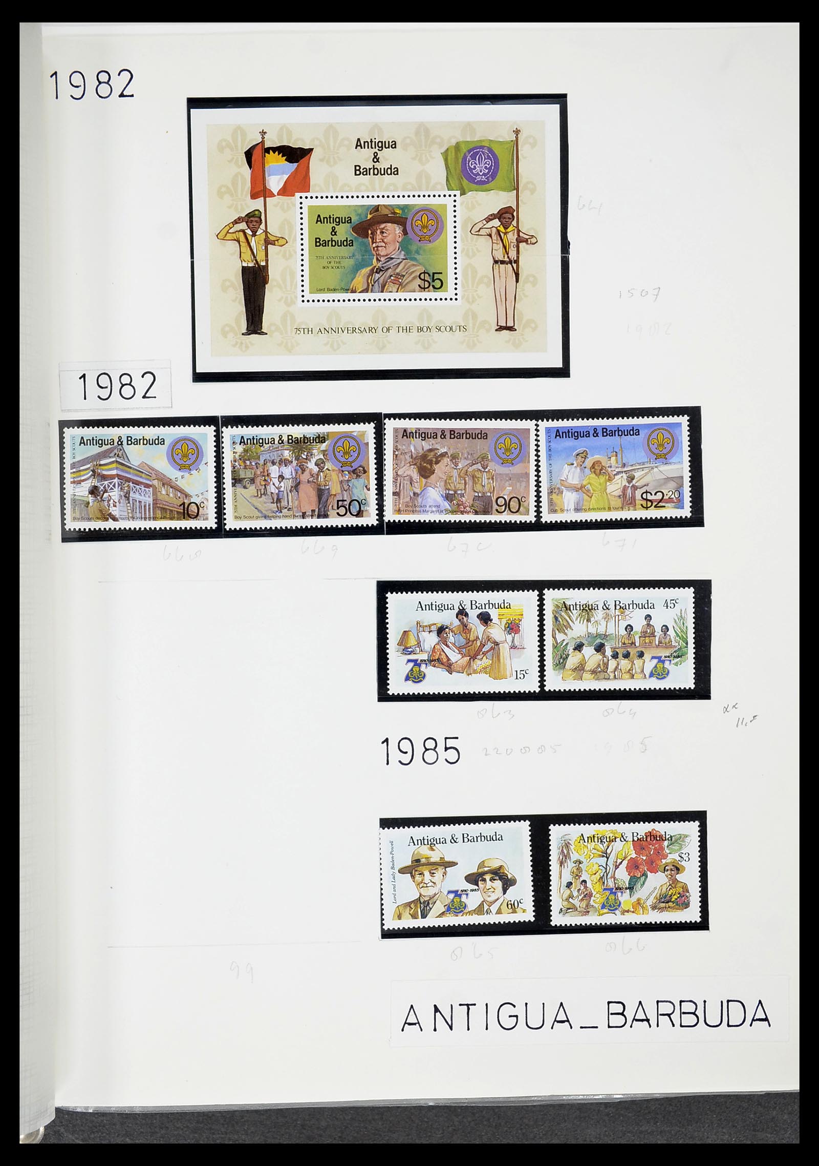 34516 052 - Postzegelverzameling 34516 Motief Scouting 1931-2007.