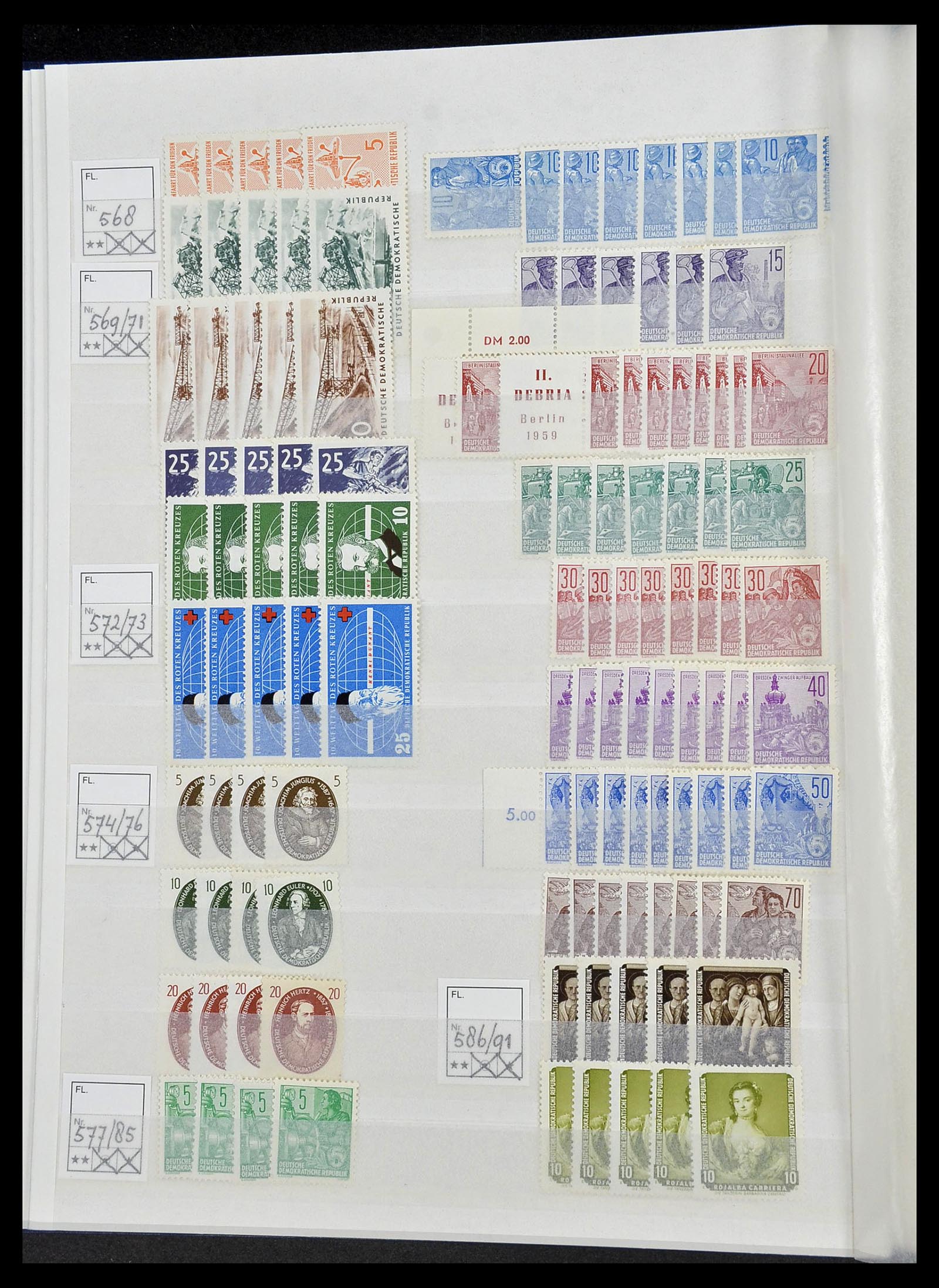 34517 018 - Postzegelverzameling 34517 DDR 1949-1990.