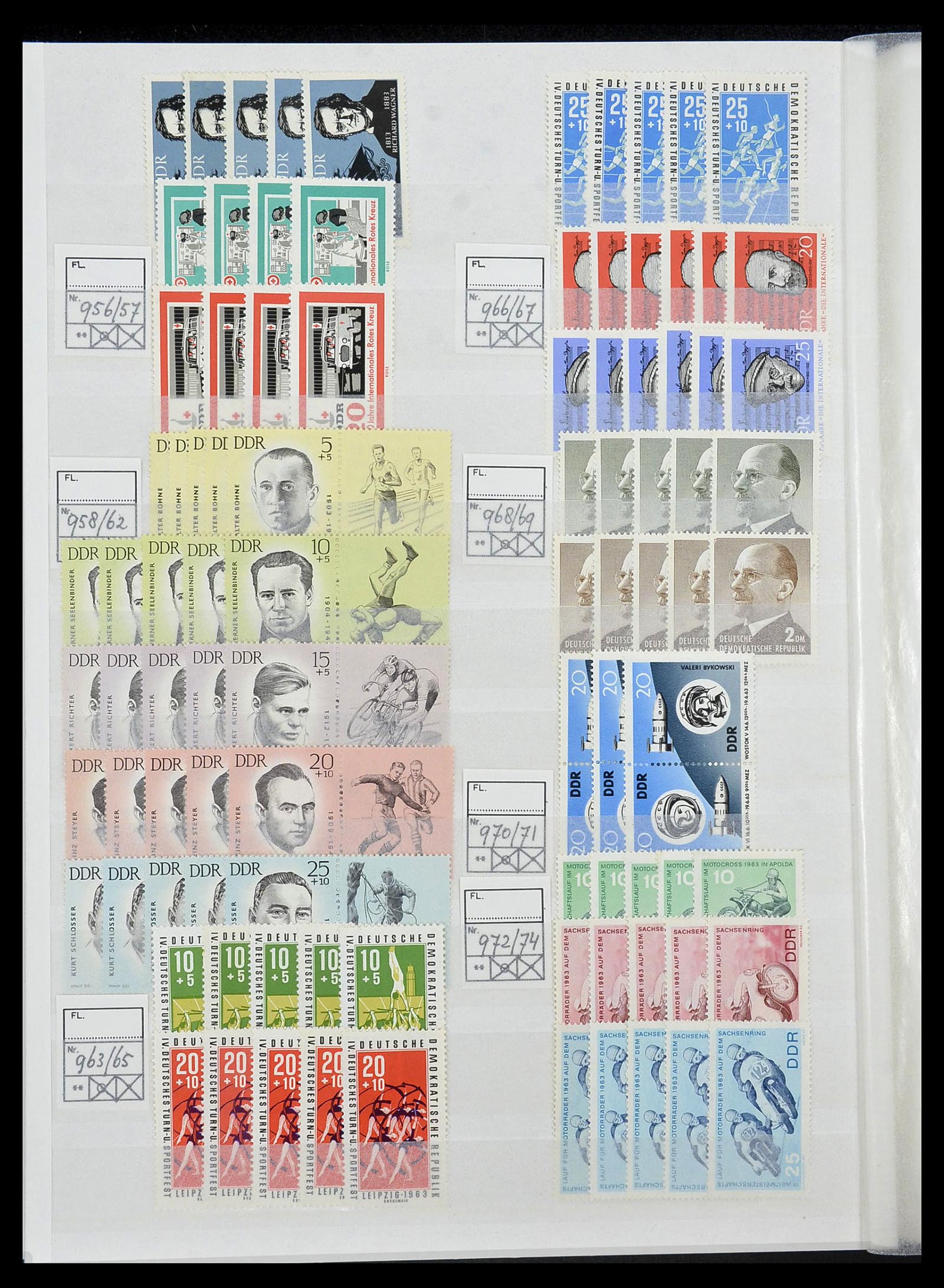 34517 038 - Postzegelverzameling 34517 DDR 1949-1990.