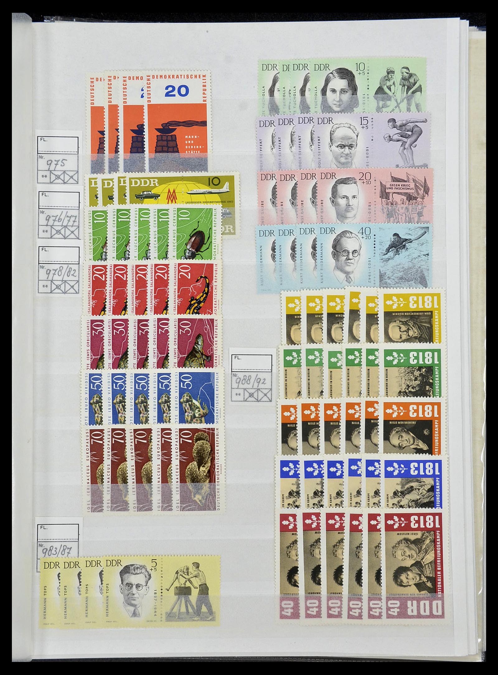 34517 039 - Postzegelverzameling 34517 DDR 1949-1990.