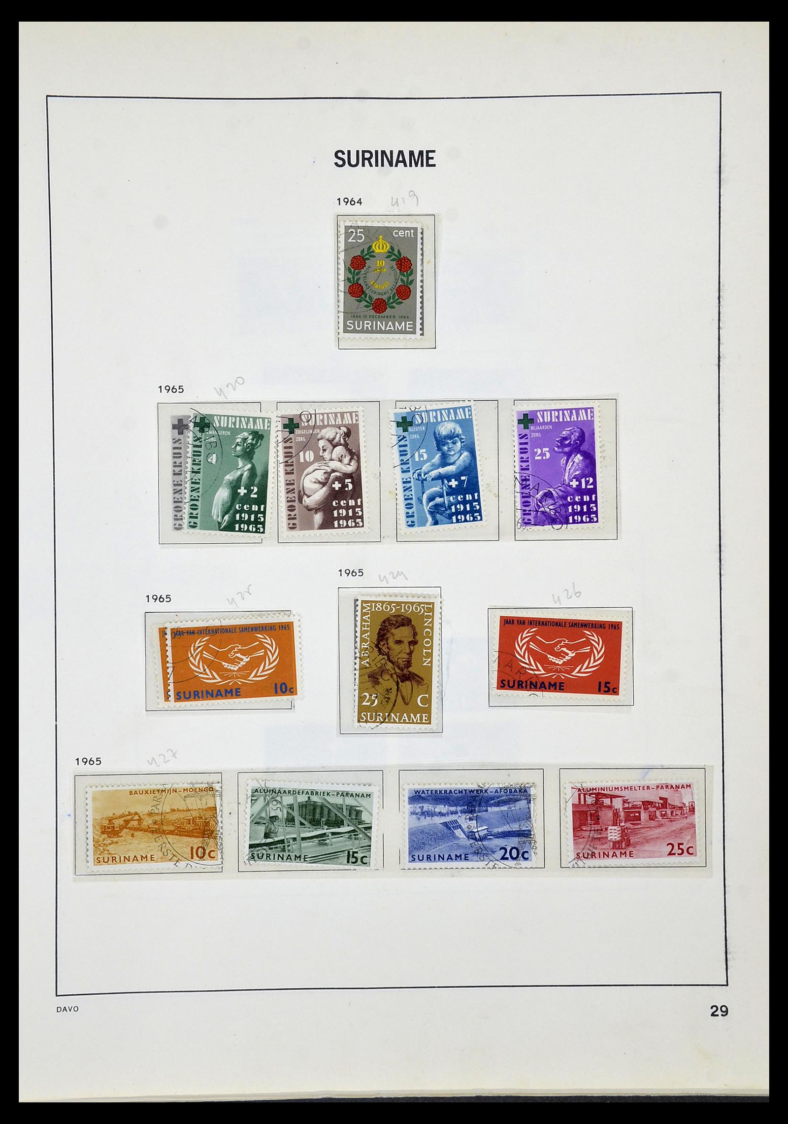 34520 110 - Postzegelverzameling 34520 Overzeese gebiedsdelen 1864-1975.