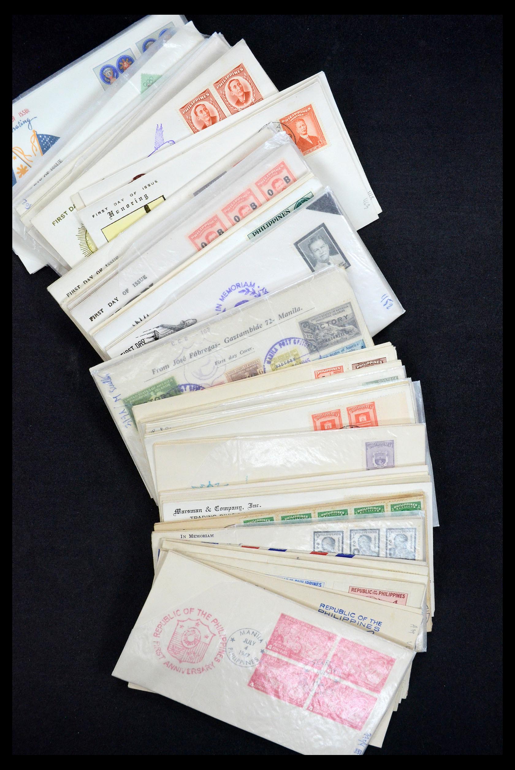 34546 047 - Stamp Collection 34546 World covers.