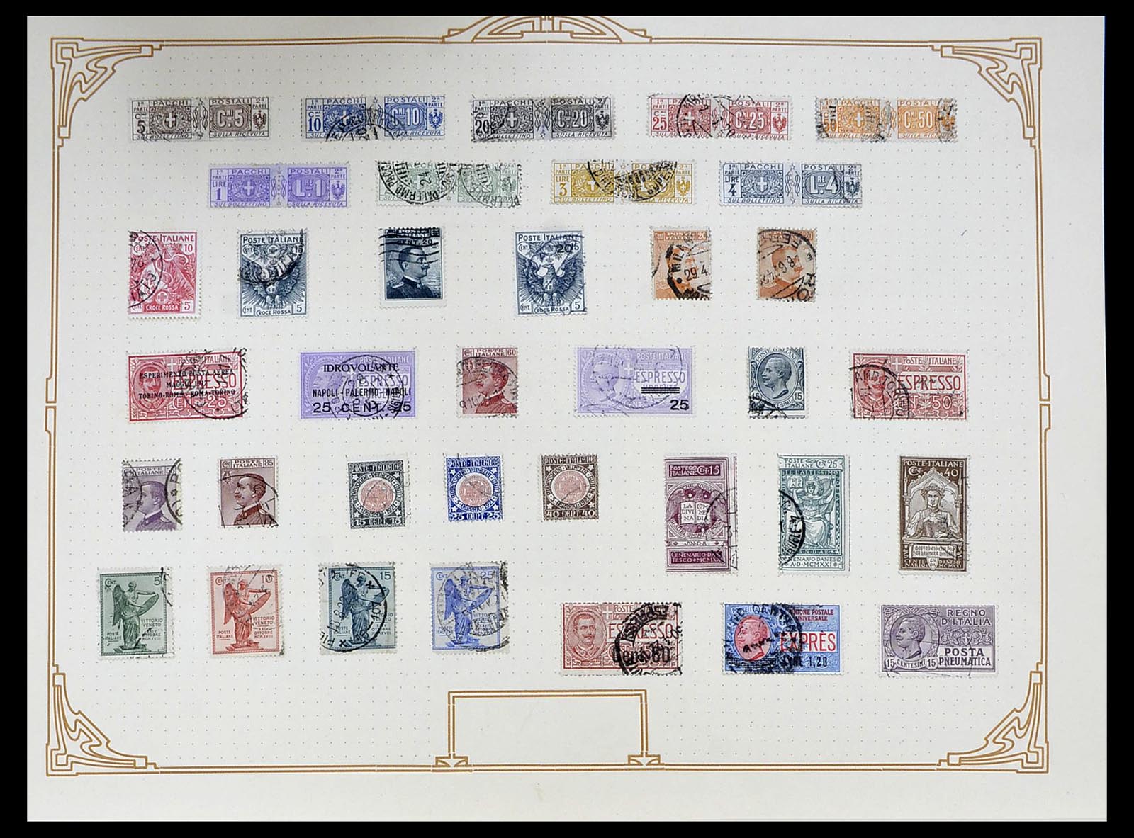 34558 014 - Stamp Collection 34558 Italy 1850-1935.