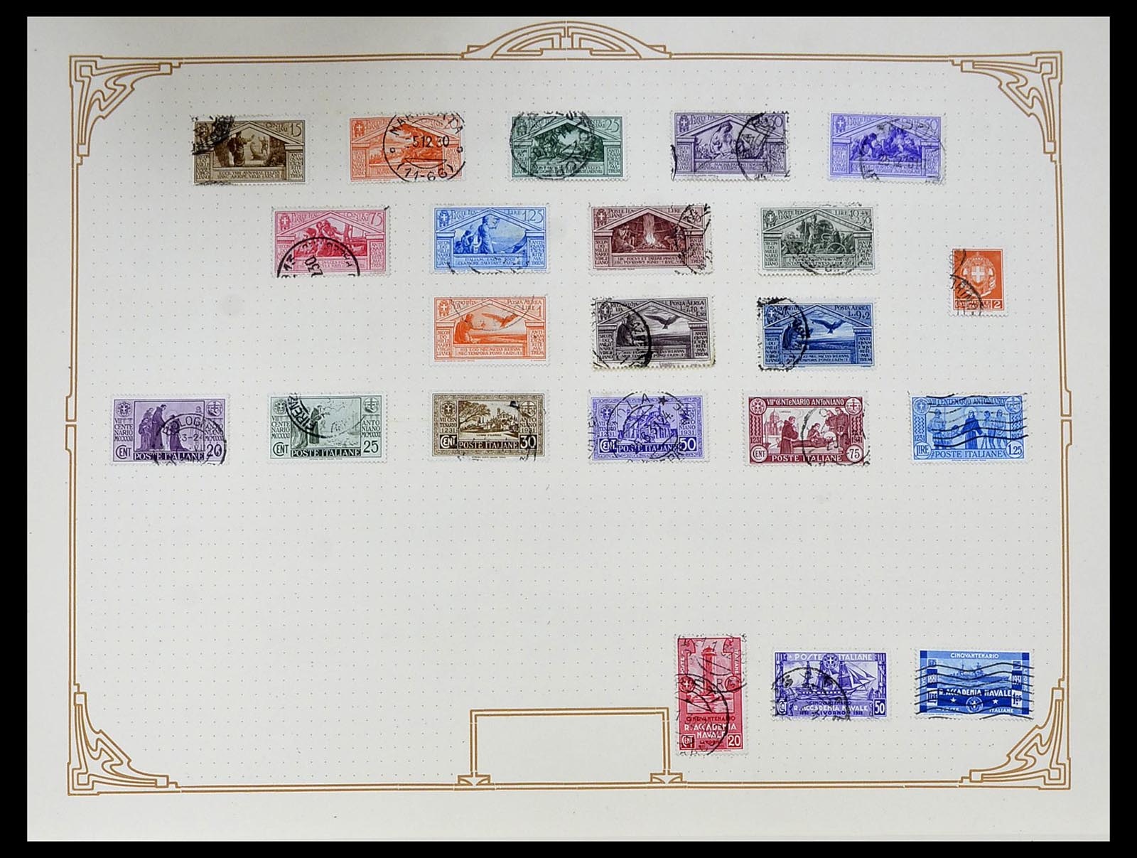 34558 021 - Postzegelverzameling 34558 Italië 1850-1935.