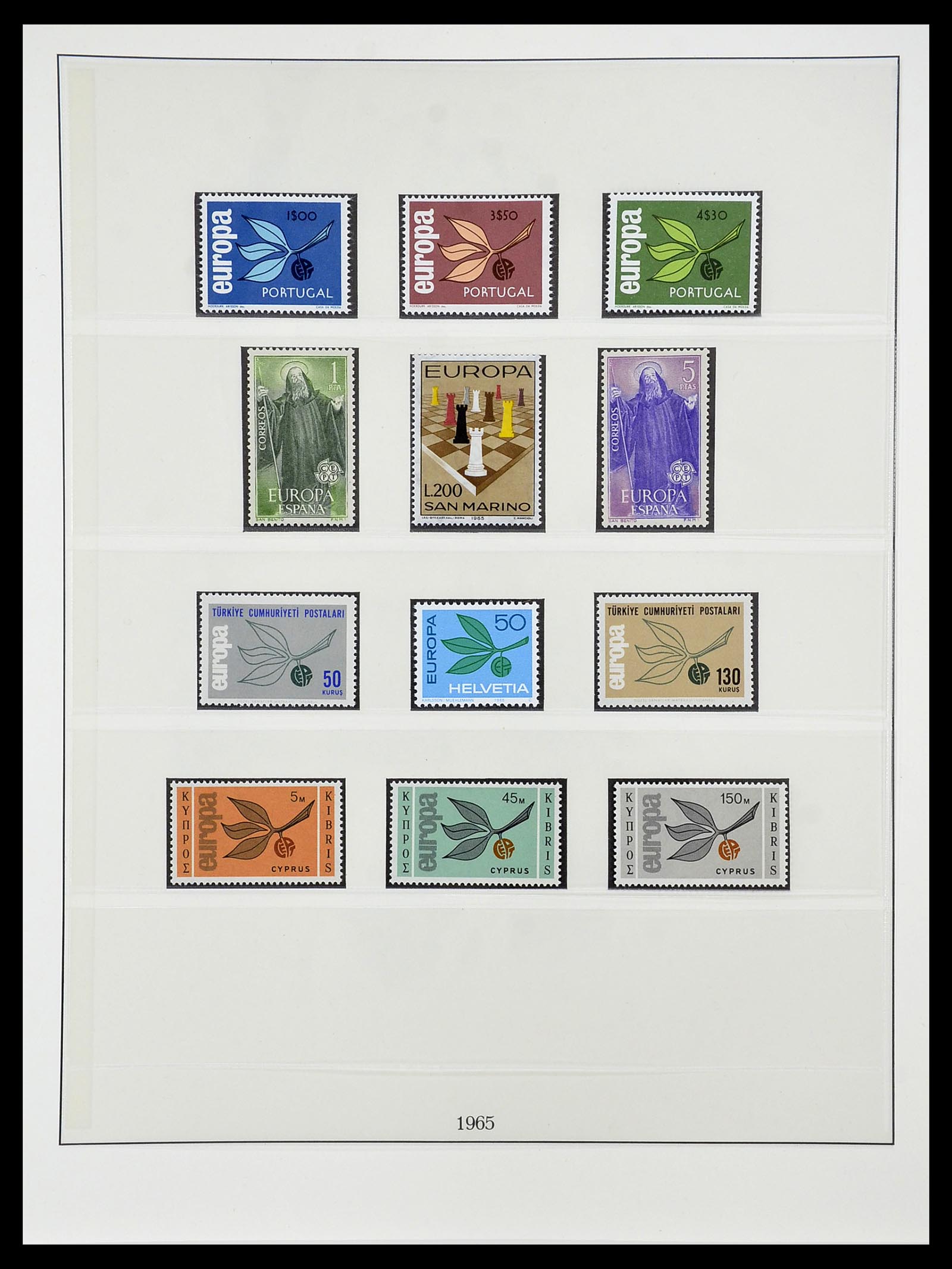 34565 021 - Postzegelverzameling 34565 Europa CEPT 1956-1988.