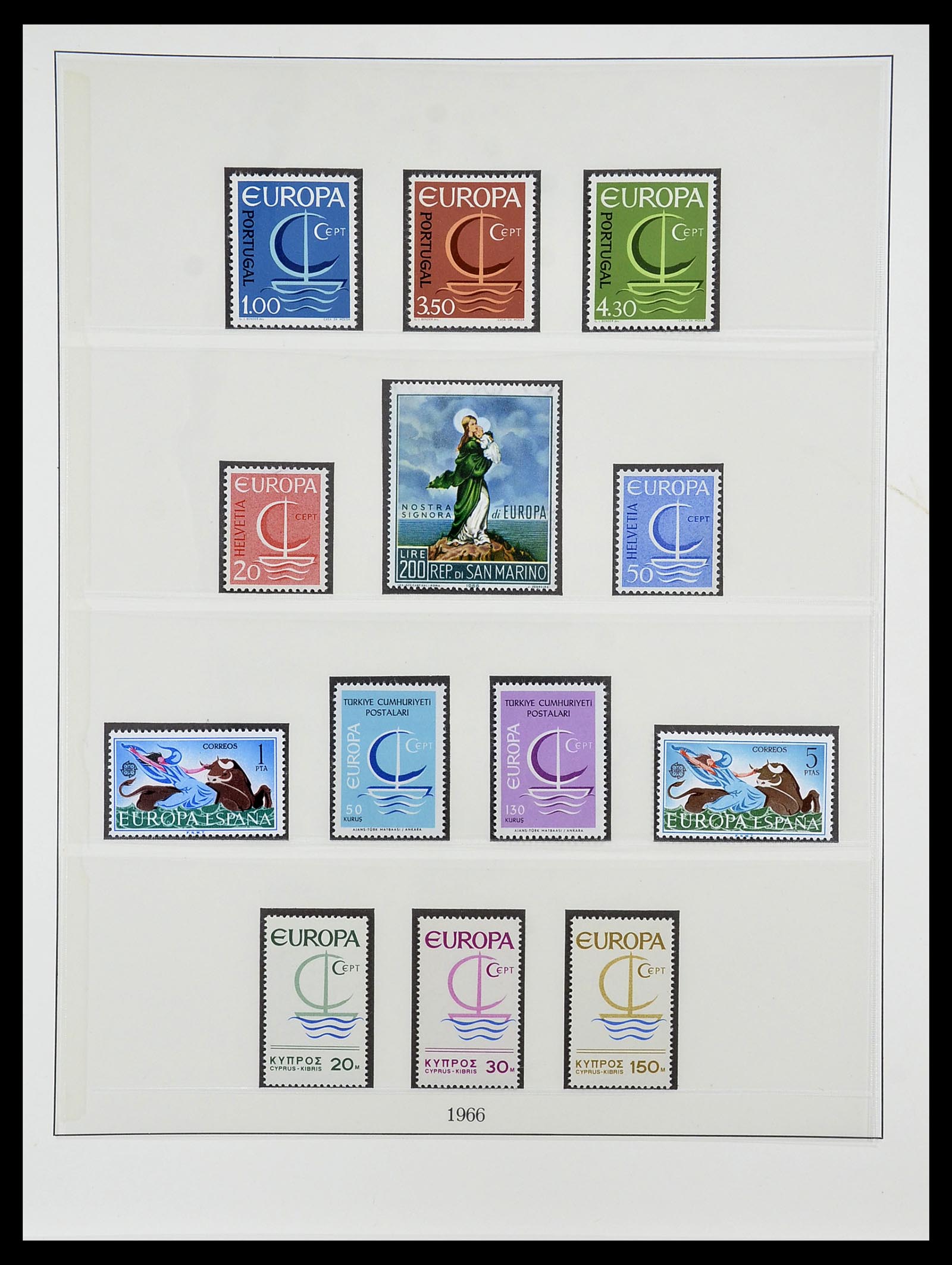34565 024 - Postzegelverzameling 34565 Europa CEPT 1956-1988.