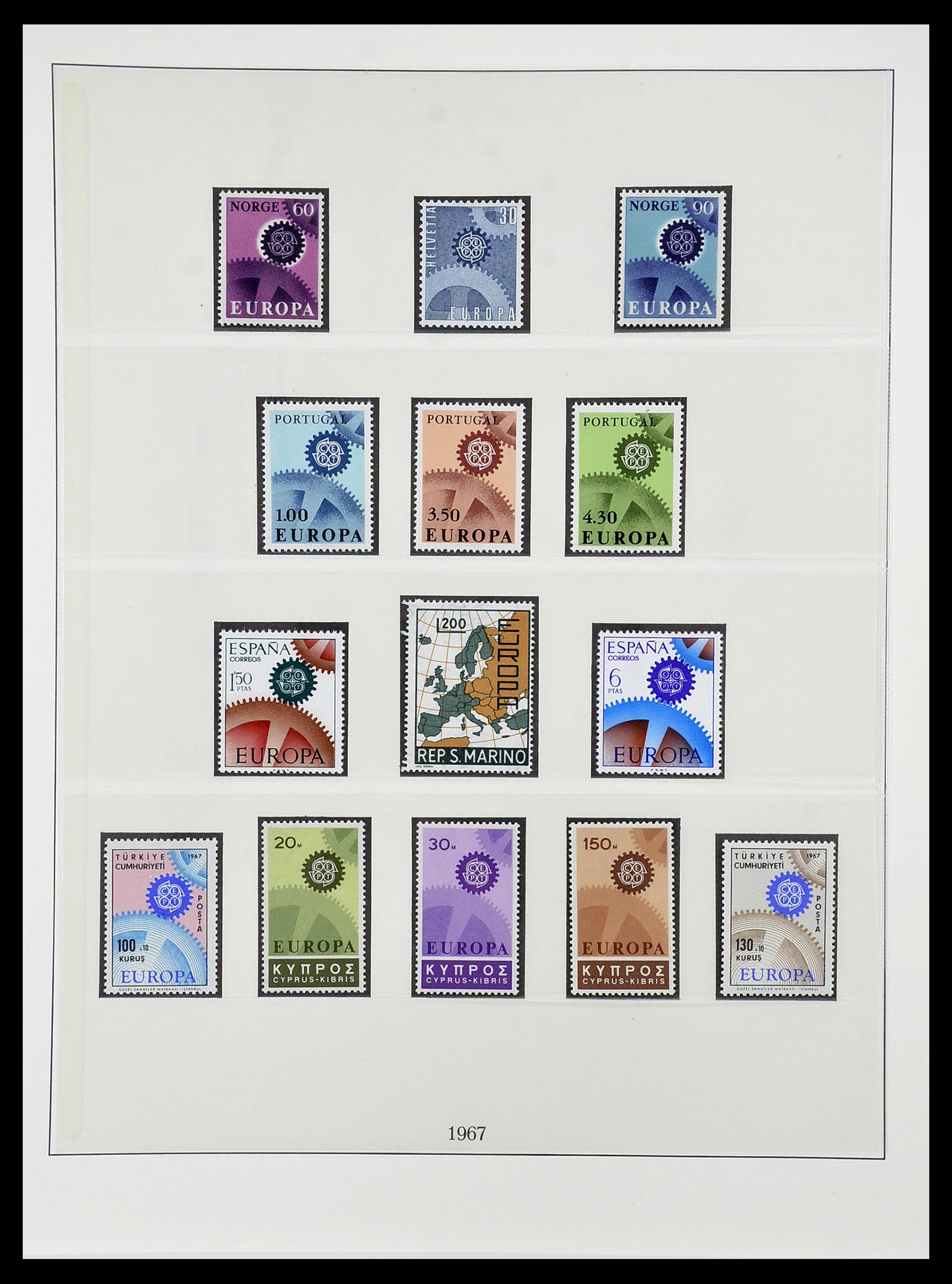 34565 027 - Postzegelverzameling 34565 Europa CEPT 1956-1988.