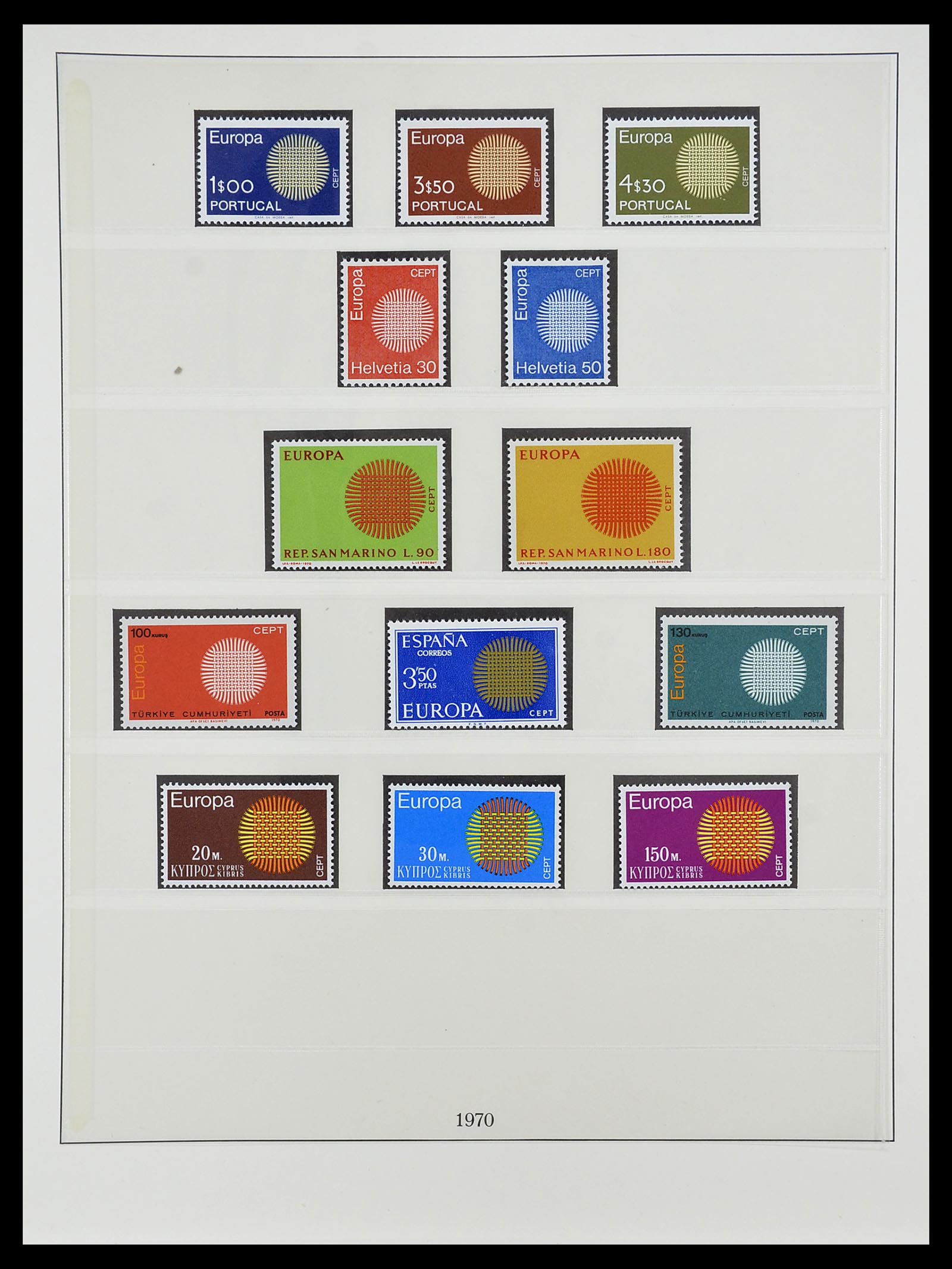 34565 035 - Postzegelverzameling 34565 Europa CEPT 1956-1988.