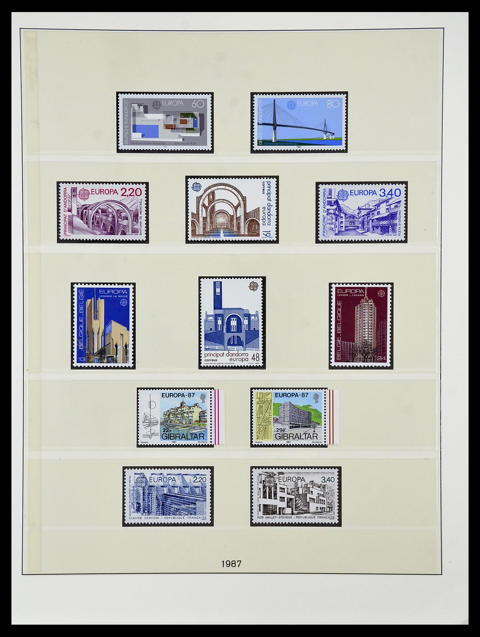 34565 145 - Postzegelverzameling 34565 Europa CEPT 1956-1988.