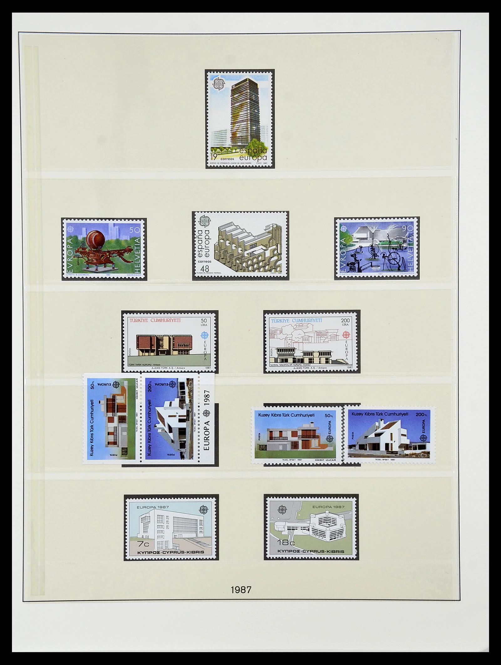 34565 153 - Postzegelverzameling 34565 Europa CEPT 1956-1988.