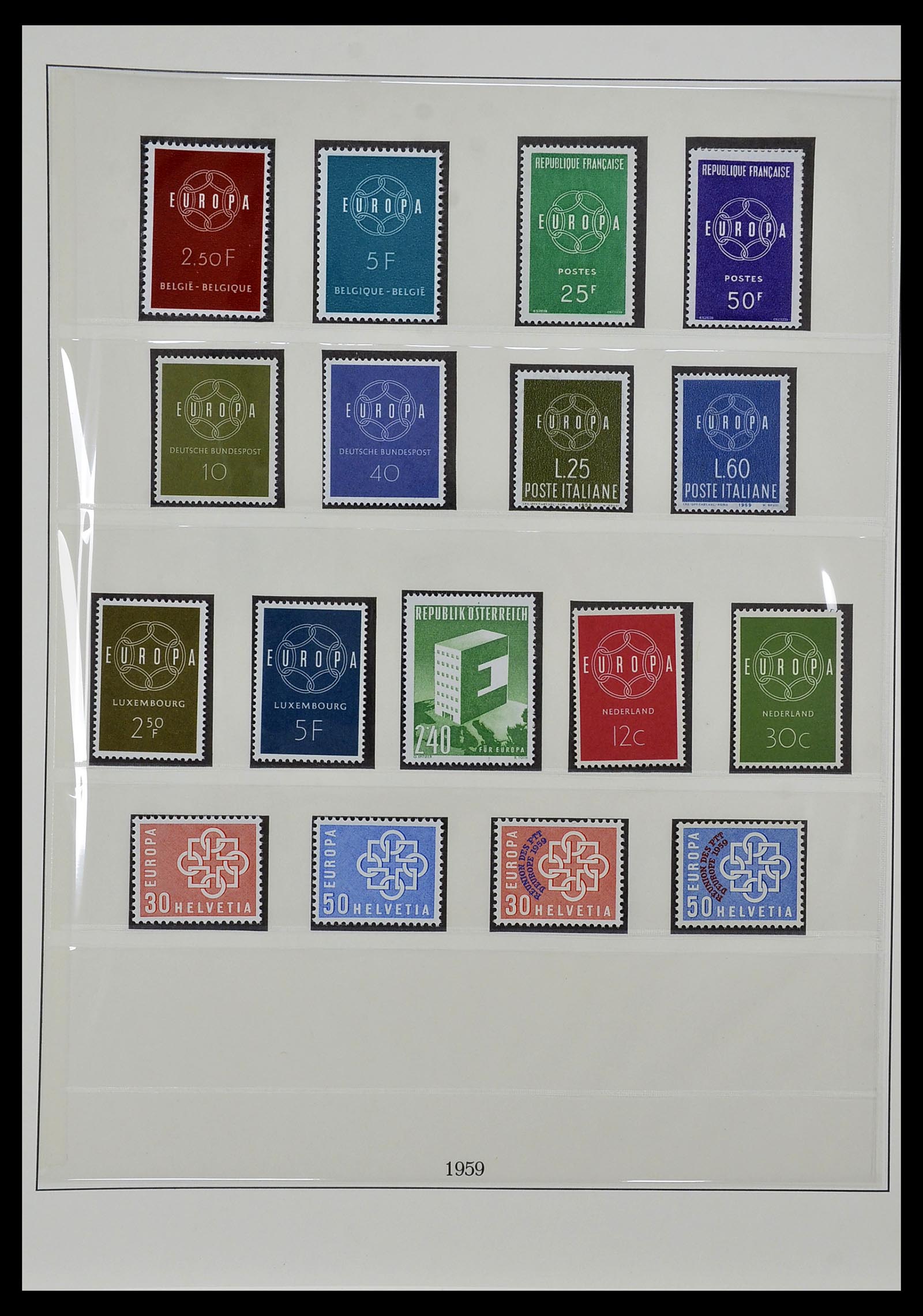34572 004 - Postzegelverzameling 34572 Europa CEPT 1956-1974.