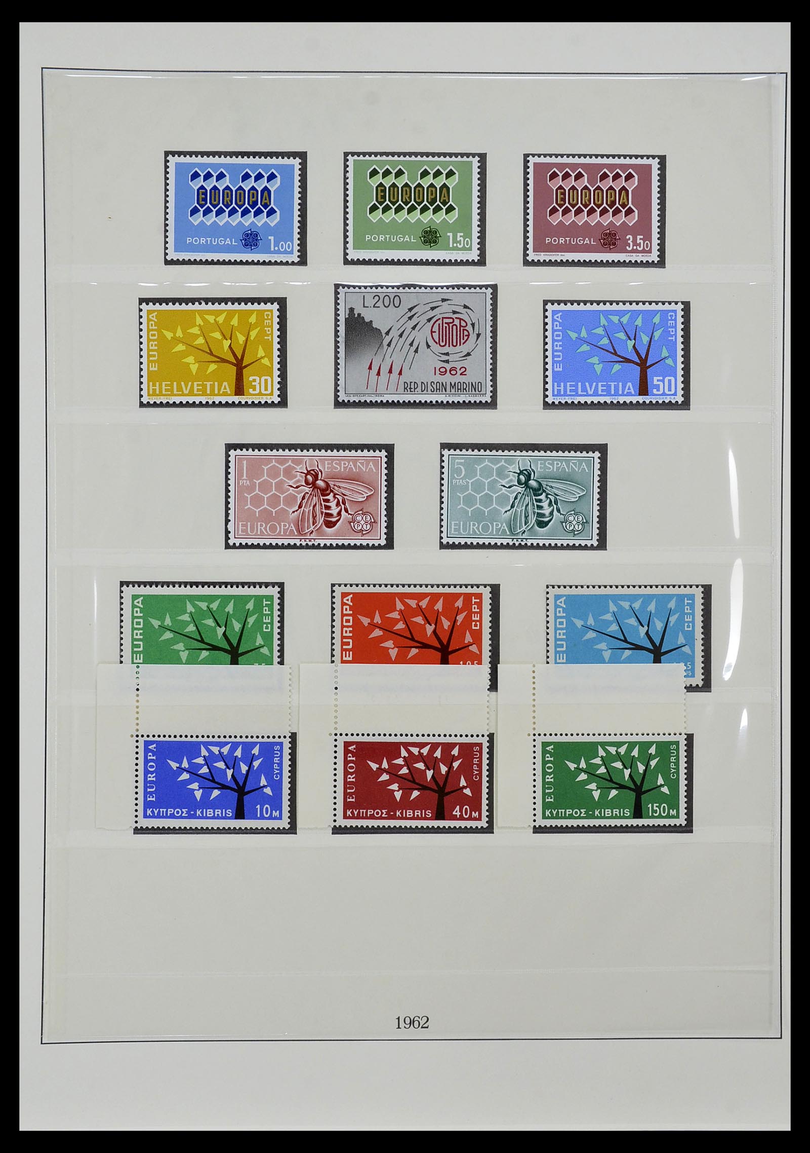 34572 012 - Postzegelverzameling 34572 Europa CEPT 1956-1974.