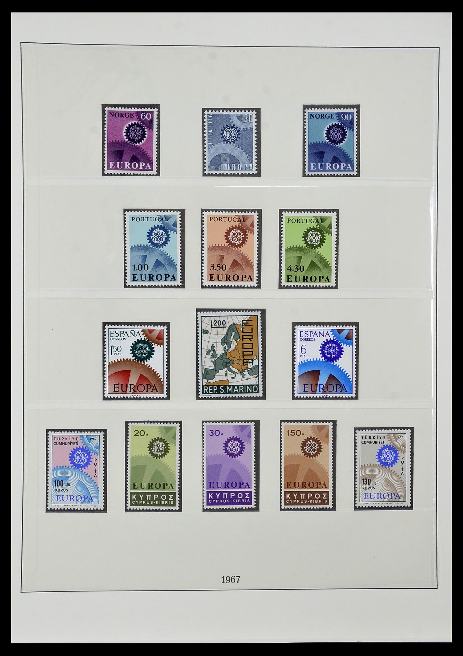 34572 027 - Postzegelverzameling 34572 Europa CEPT 1956-1974.