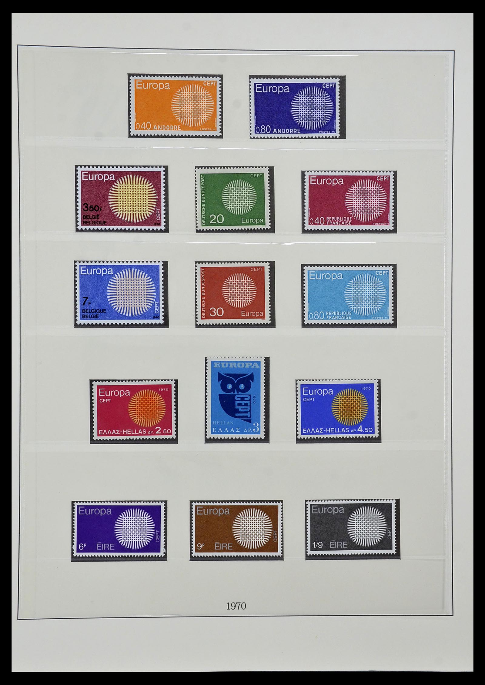 34572 033 - Postzegelverzameling 34572 Europa CEPT 1956-1974.