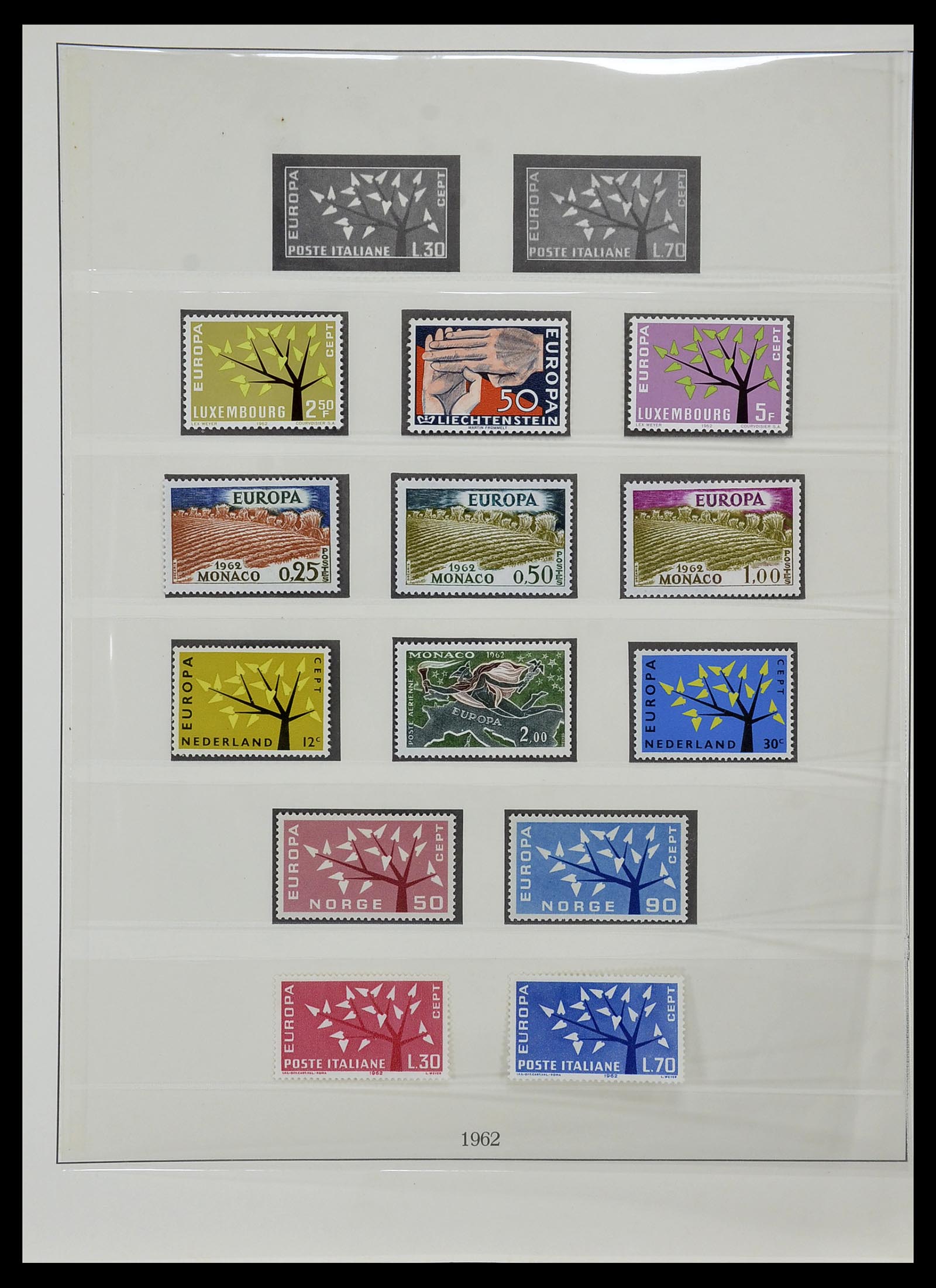 34574 011 - Postzegelverzameling 34574 Europa CEPT 1956-1974.