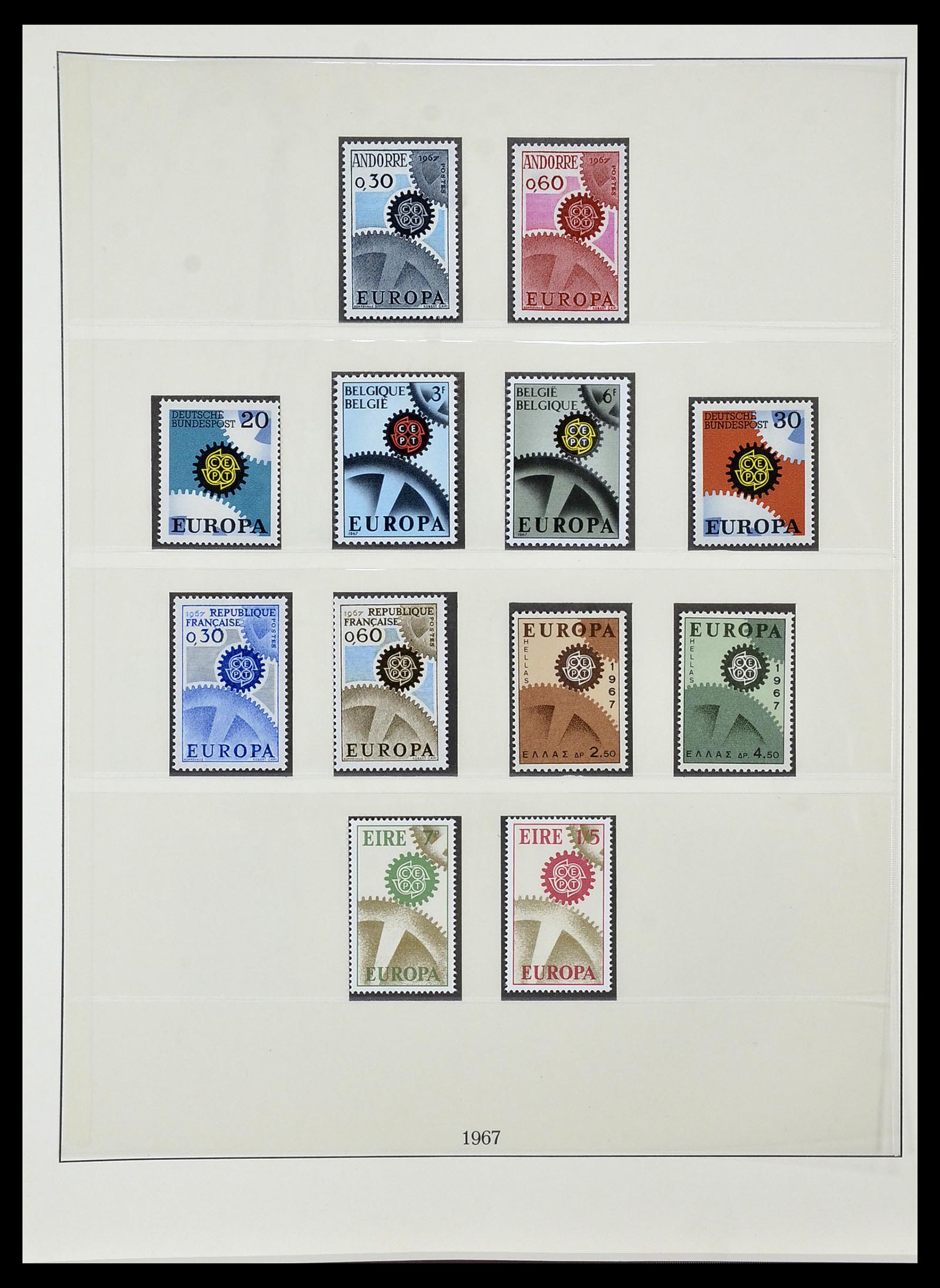 34574 025 - Postzegelverzameling 34574 Europa CEPT 1956-1974.