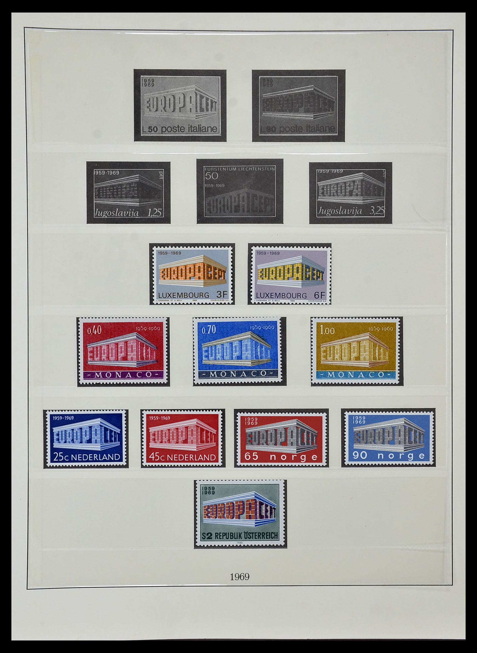 34574 031 - Postzegelverzameling 34574 Europa CEPT 1956-1974.