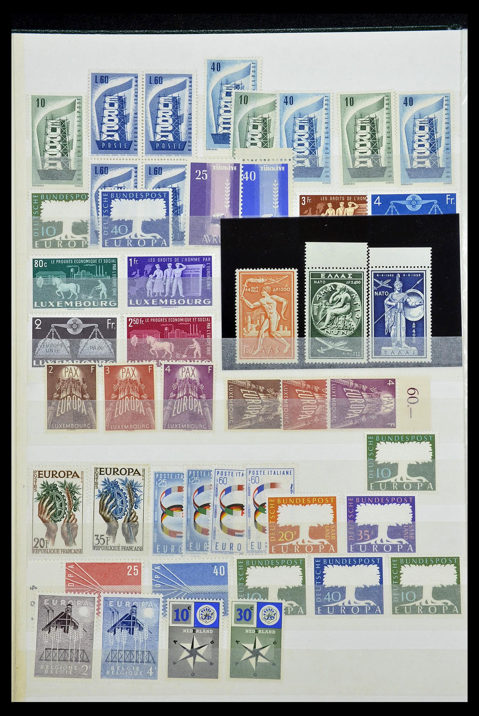 34575 002 - Postzegelverzameling 34575 Europa CEPT 1949-2004.