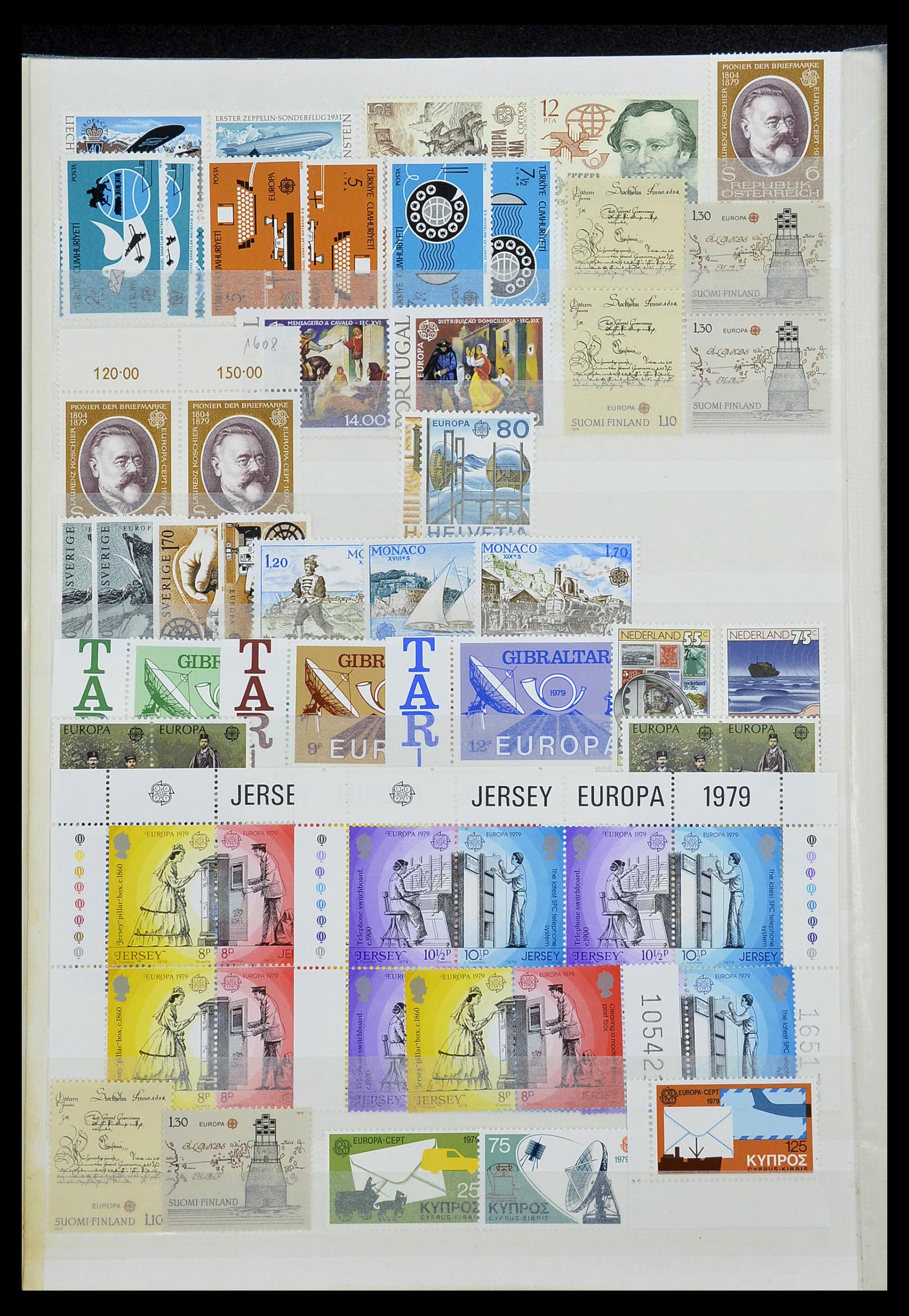 34575 018 - Postzegelverzameling 34575 Europa CEPT 1949-2004.