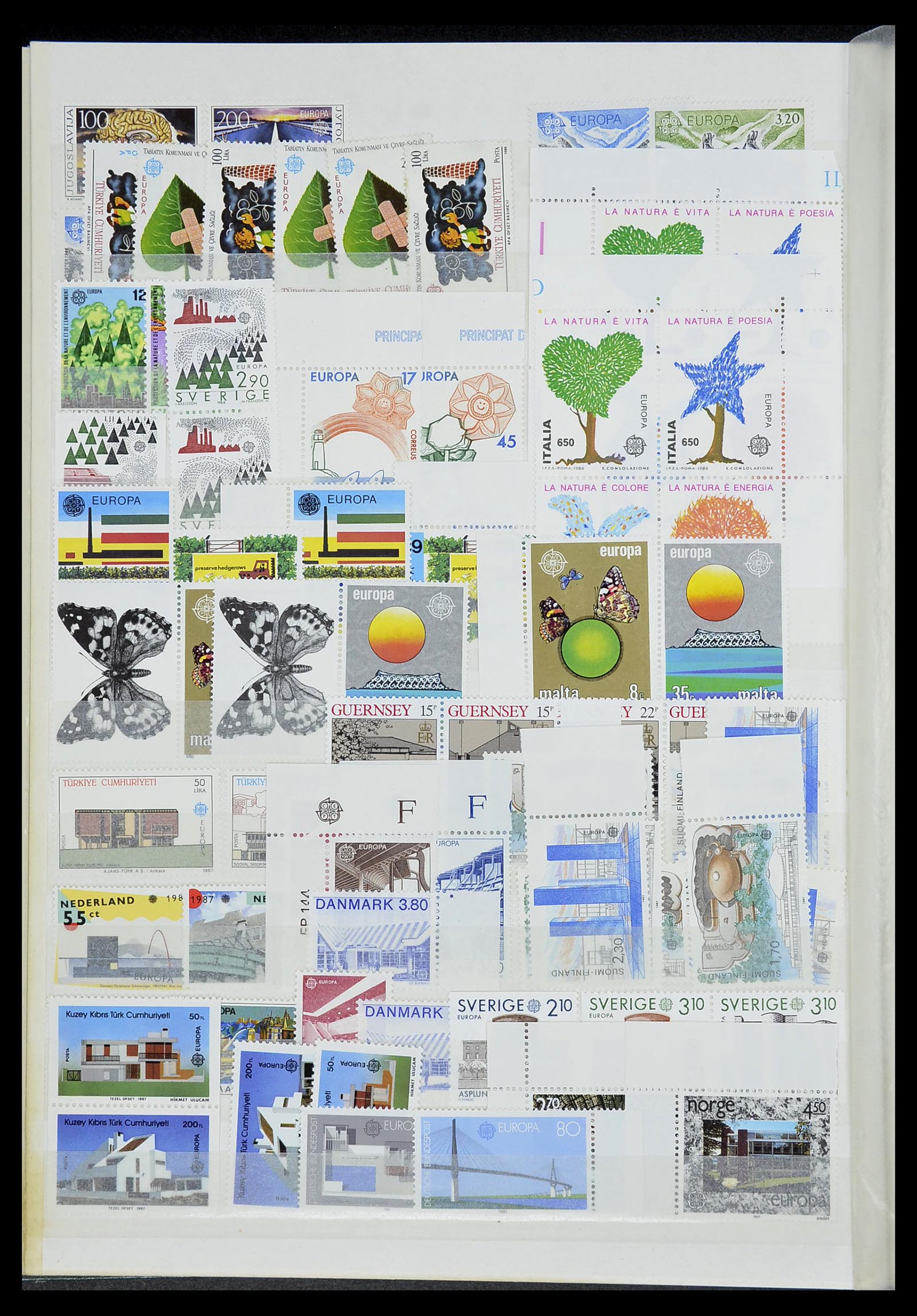 34575 033 - Postzegelverzameling 34575 Europa CEPT 1949-2004.