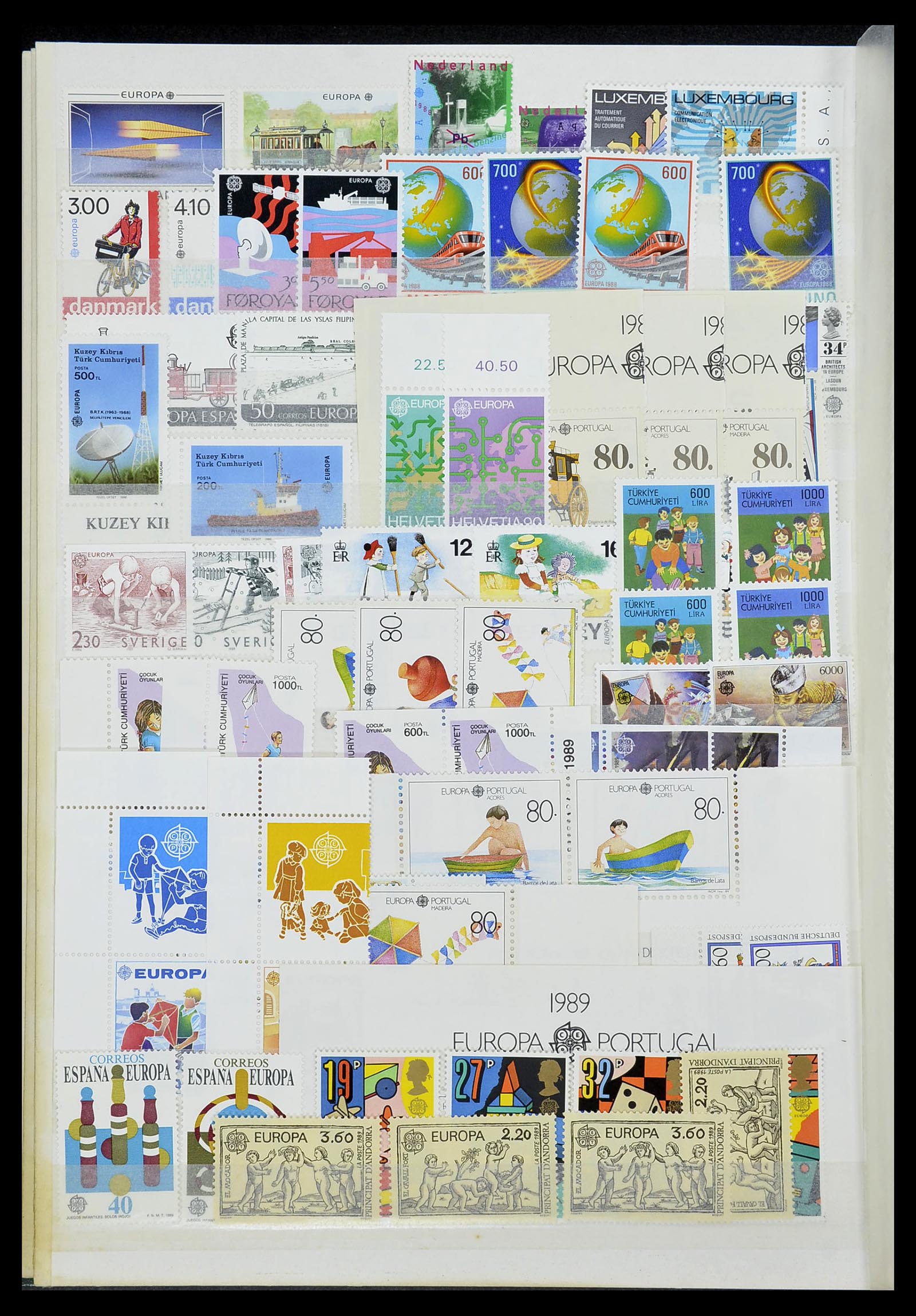 34575 036 - Postzegelverzameling 34575 Europa CEPT 1949-2004.