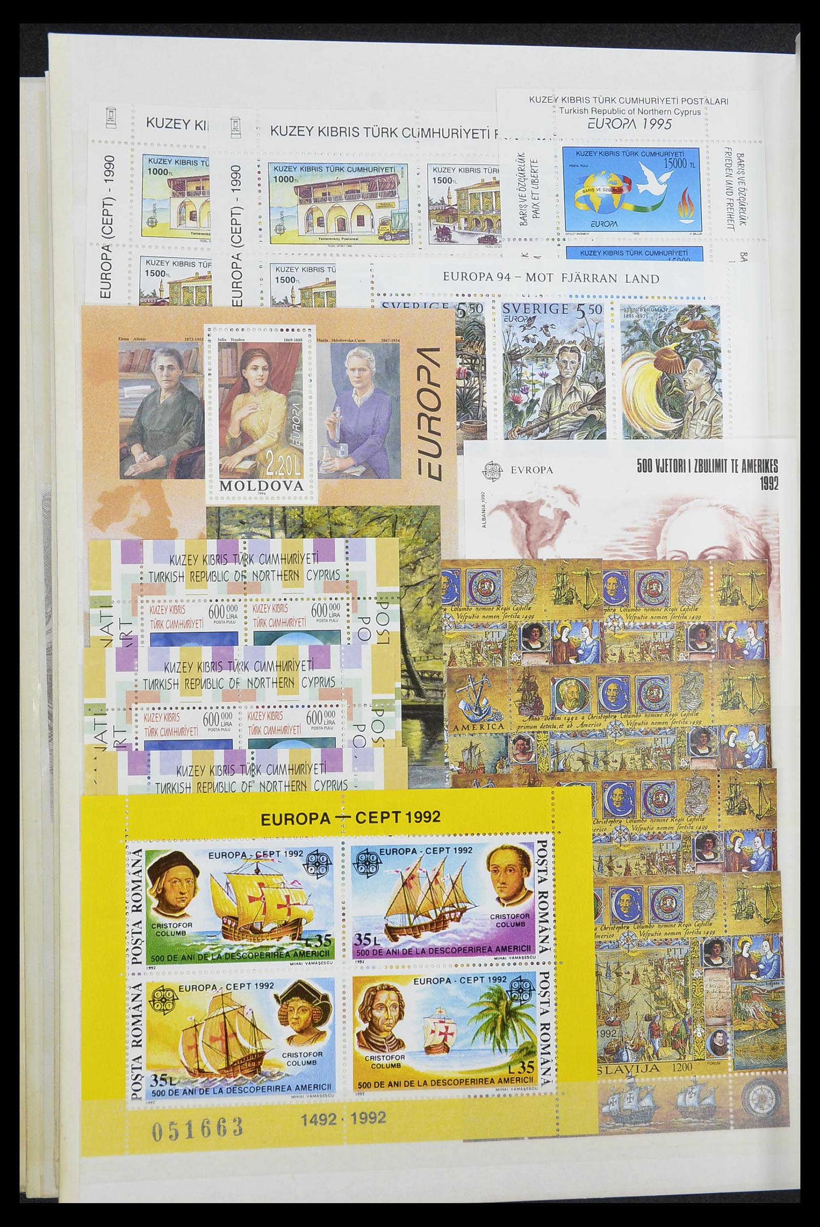 34575 046 - Postzegelverzameling 34575 Europa CEPT 1949-2004.