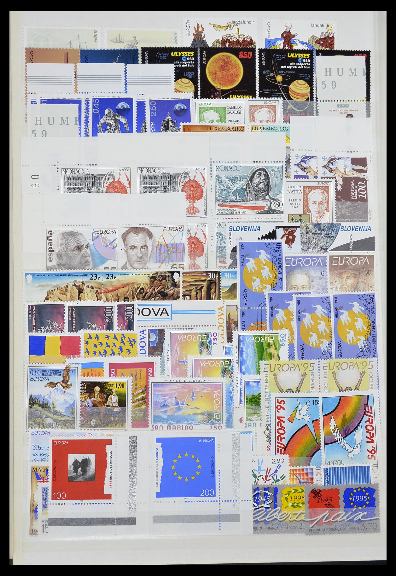 34575 054 - Postzegelverzameling 34575 Europa CEPT 1949-2004.