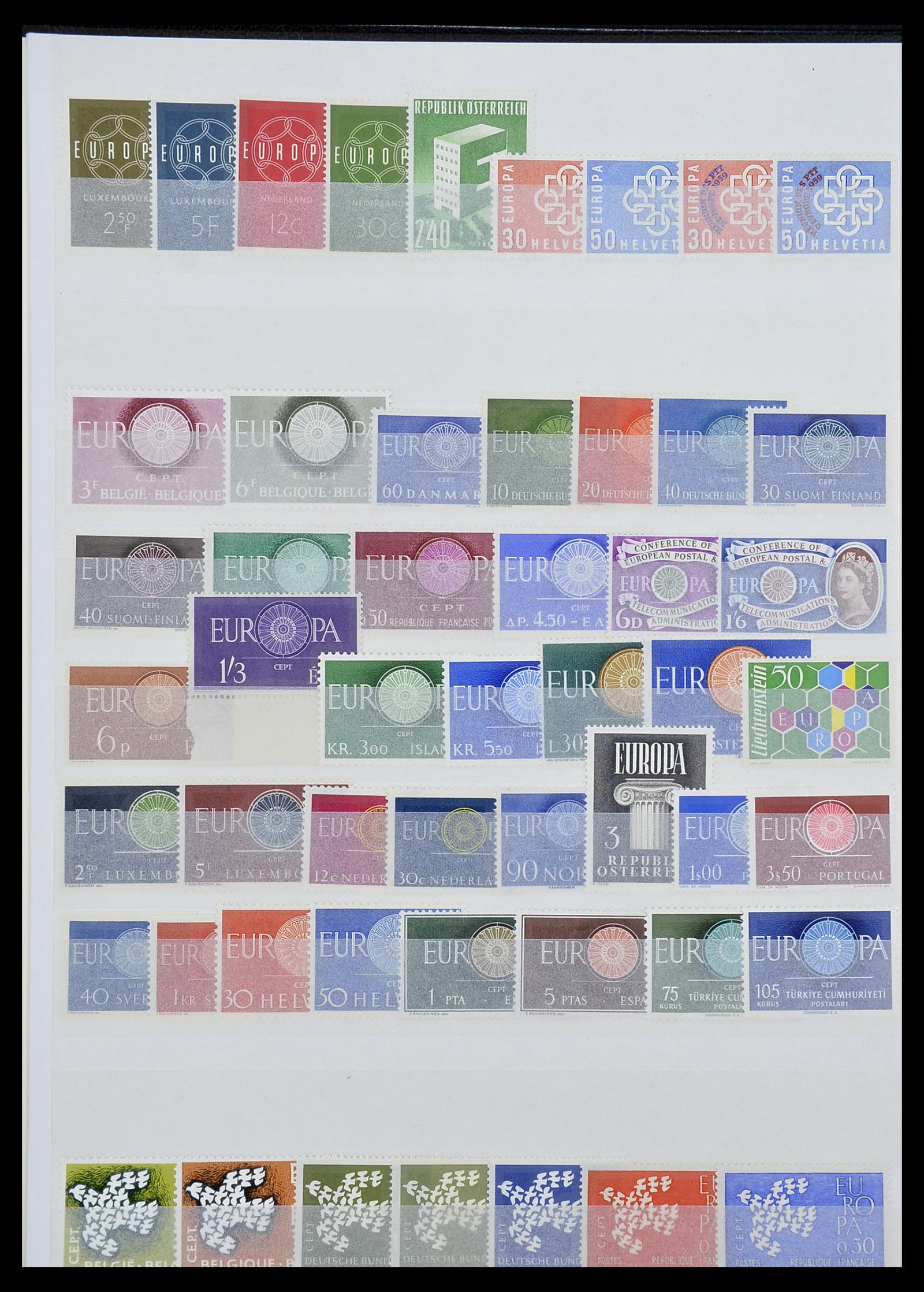 34576 002 - Postzegelverzameling 34576 Europa CEPT 1956-1992.