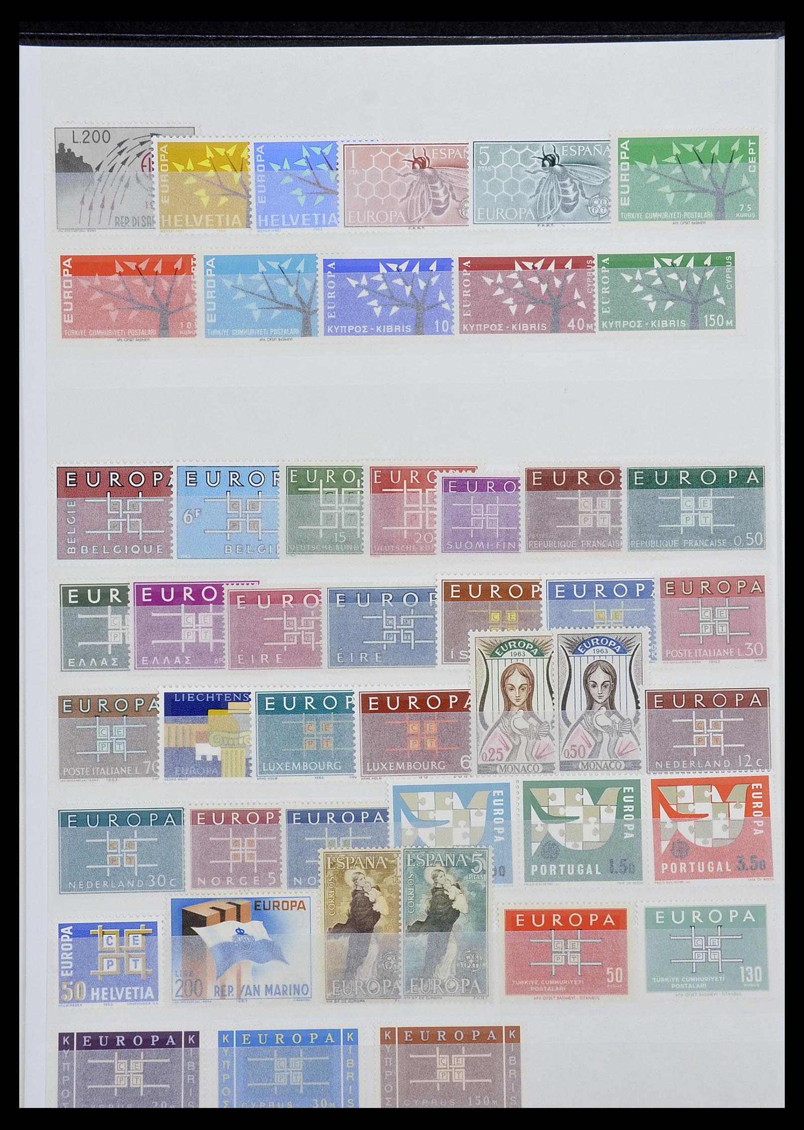 34576 004 - Postzegelverzameling 34576 Europa CEPT 1956-1992.