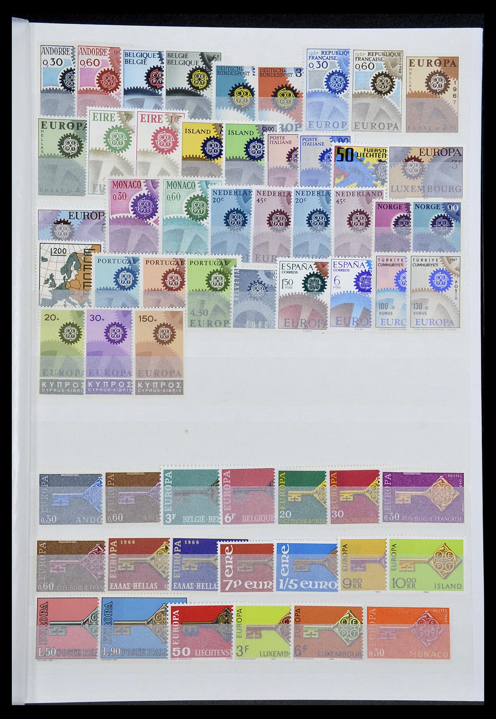 34576 007 - Postzegelverzameling 34576 Europa CEPT 1956-1992.
