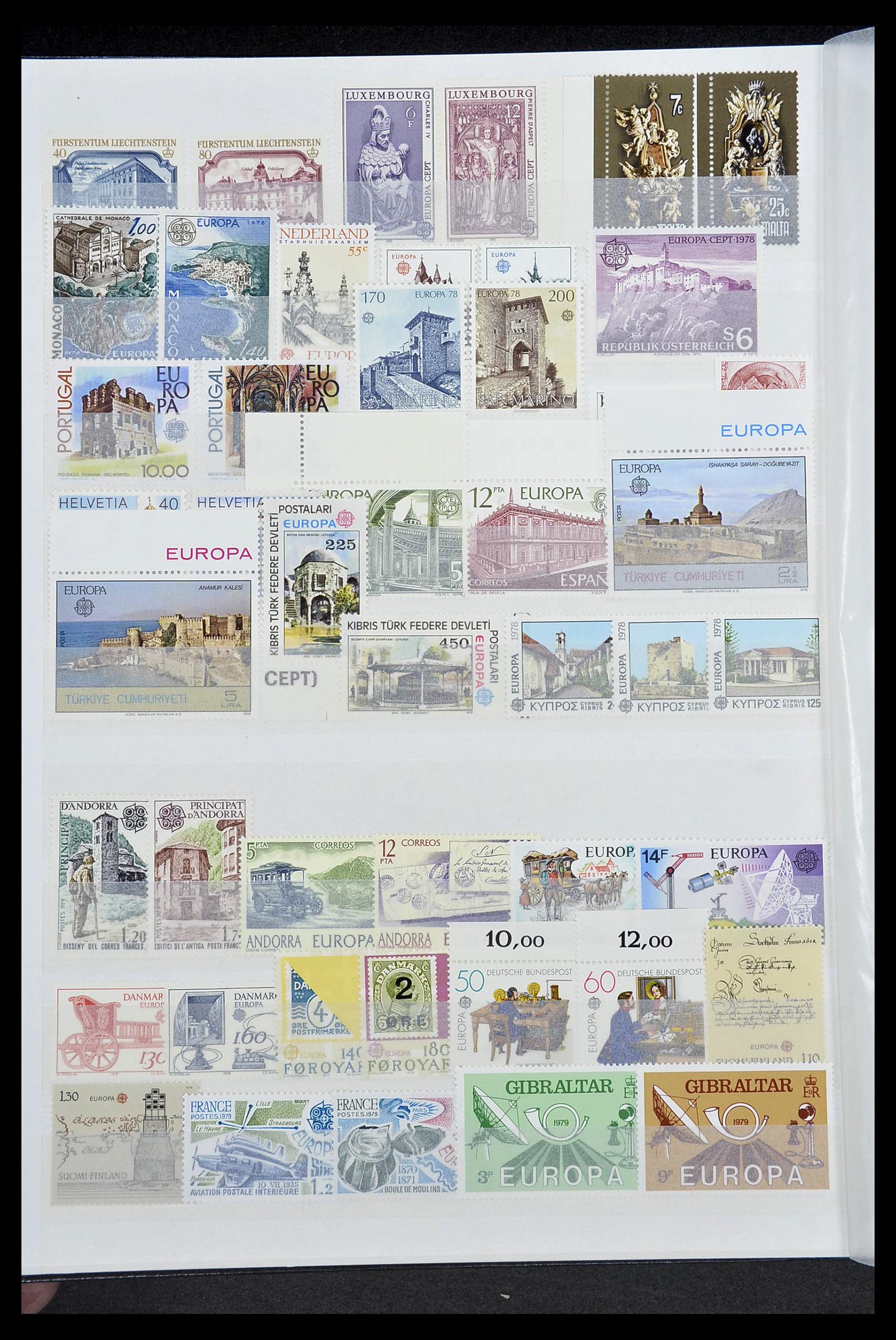 34576 018 - Postzegelverzameling 34576 Europa CEPT 1956-1992.