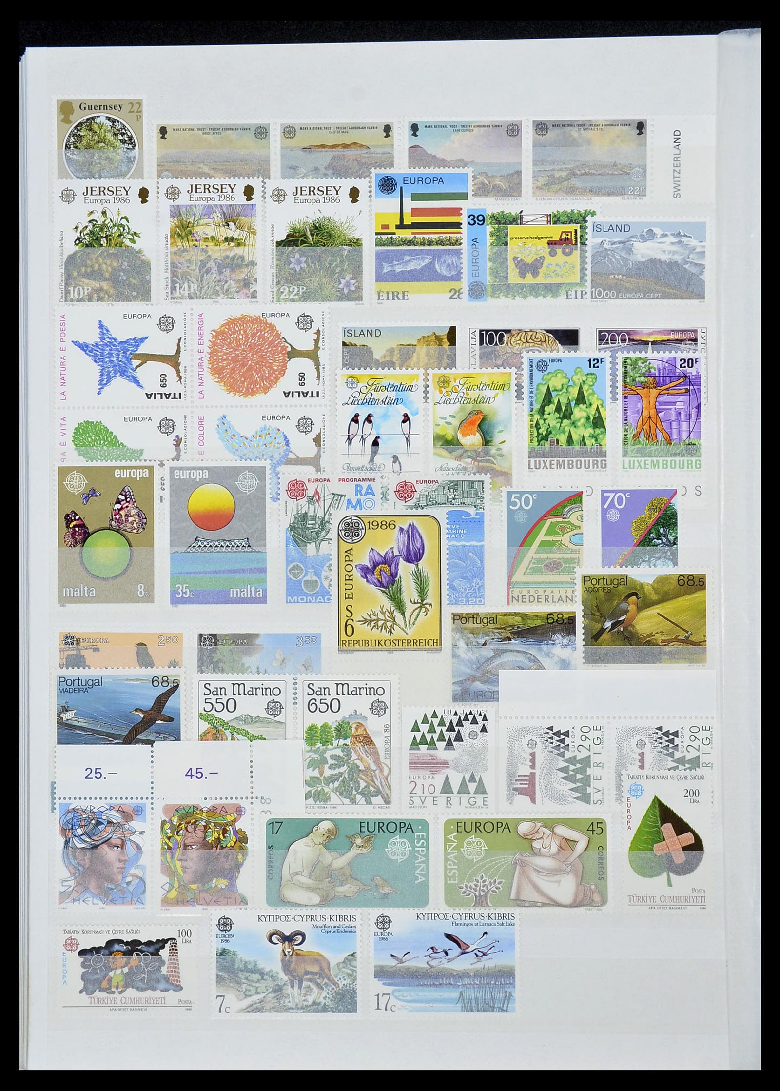 34576 030 - Postzegelverzameling 34576 Europa CEPT 1956-1992.