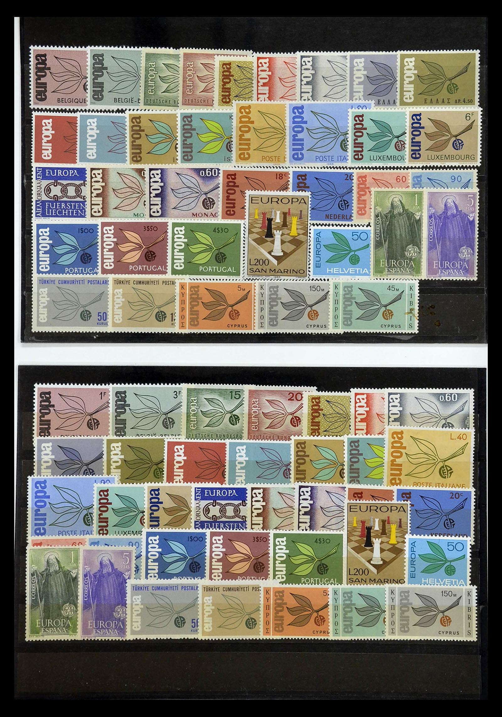 34577 297 - Postzegelverzameling 34577 Europa CEPT 1956-1992.