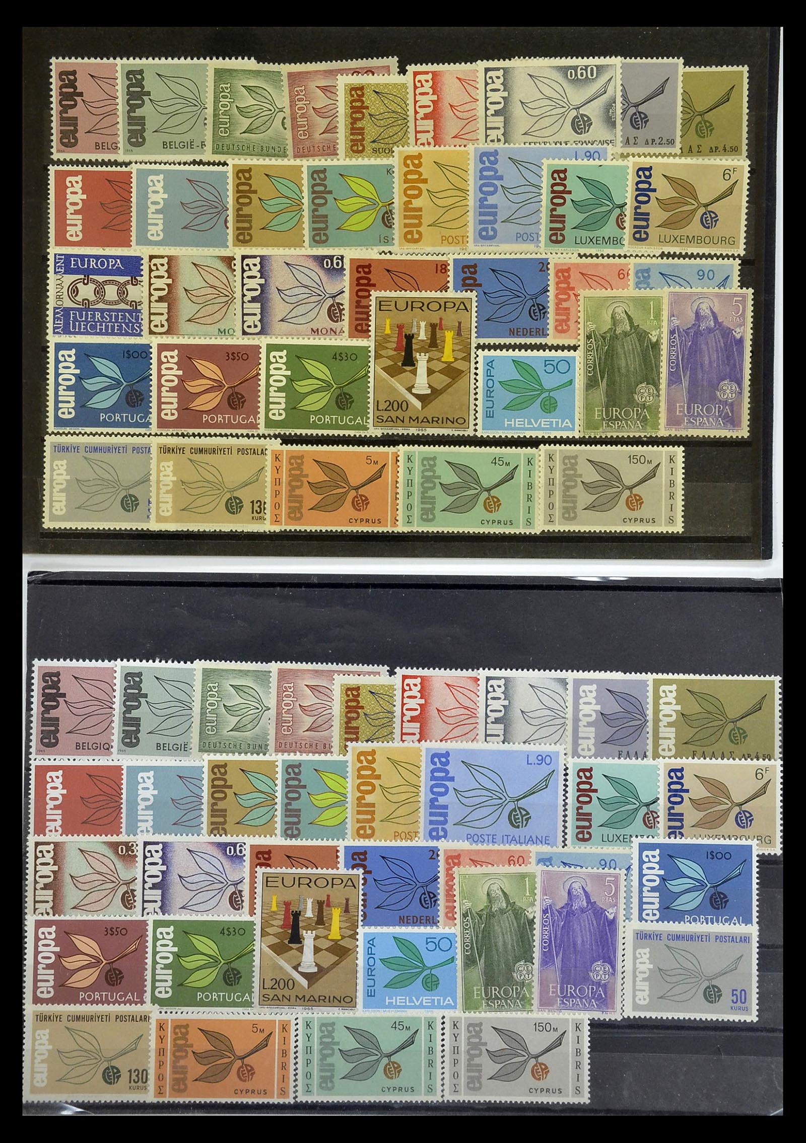 34577 298 - Postzegelverzameling 34577 Europa CEPT 1956-1992.
