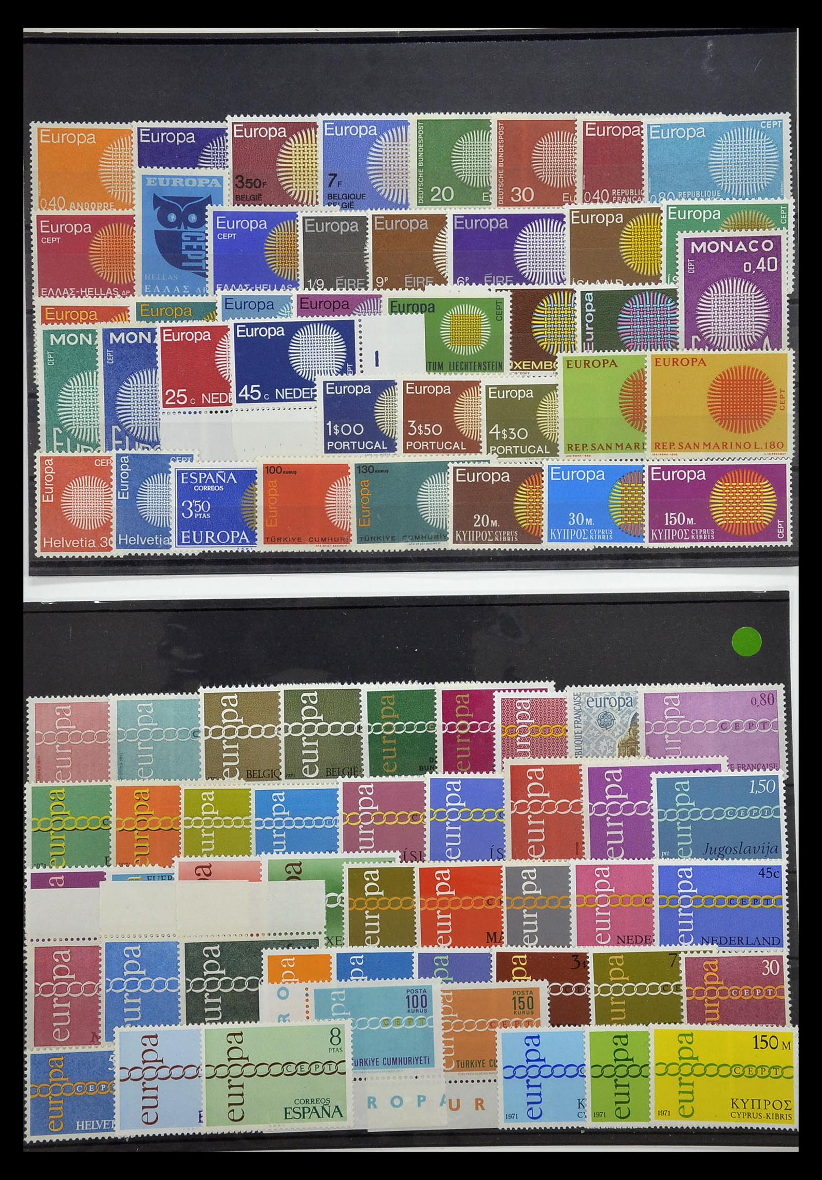 34577 321 - Postzegelverzameling 34577 Europa CEPT 1956-1992.