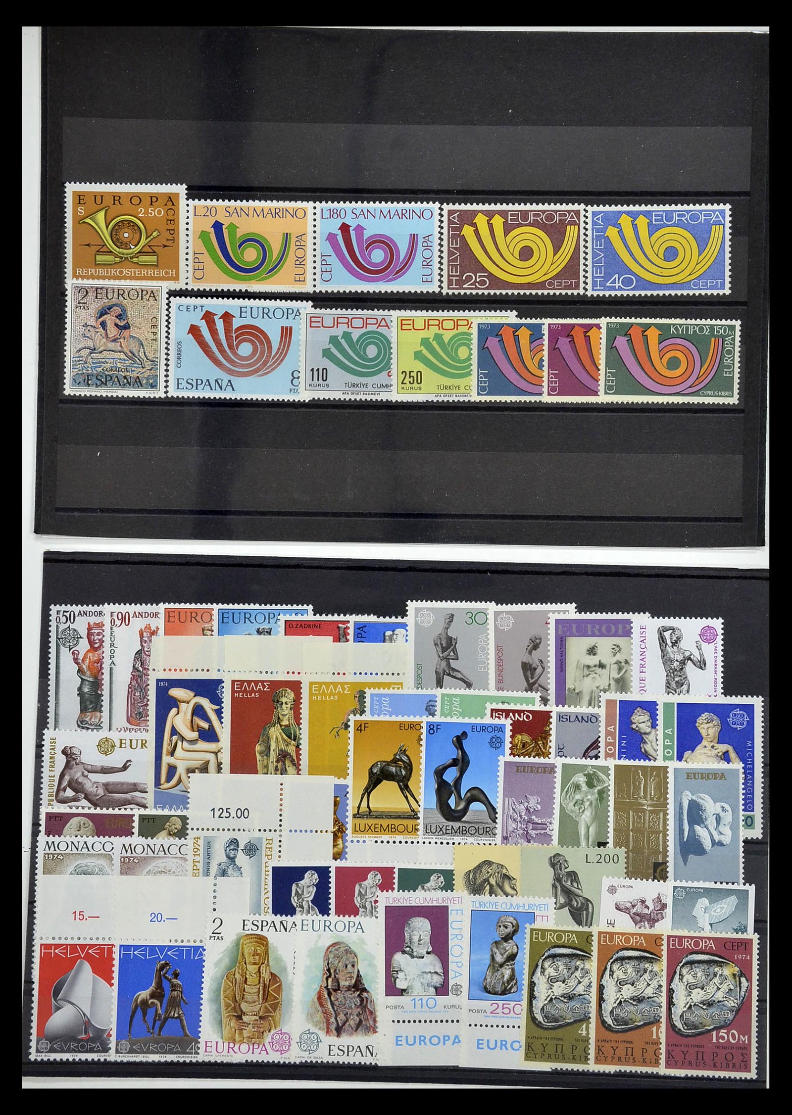 34577 323 - Postzegelverzameling 34577 Europa CEPT 1956-1992.
