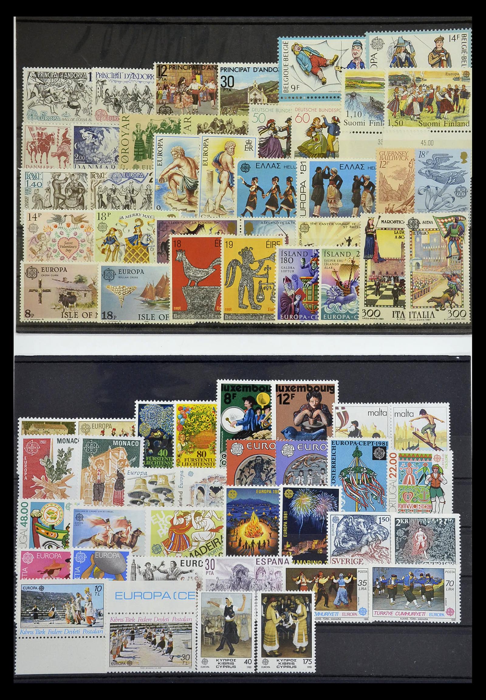 34577 331 - Postzegelverzameling 34577 Europa CEPT 1956-1992.