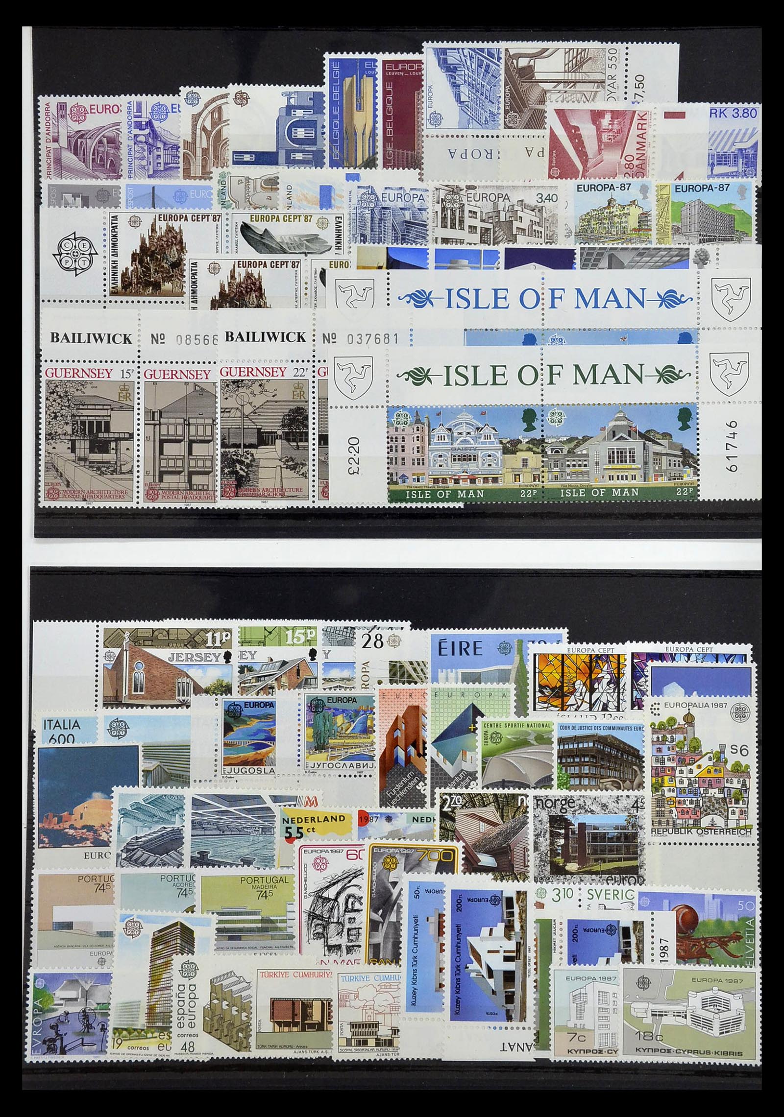 34577 338 - Postzegelverzameling 34577 Europa CEPT 1956-1992.