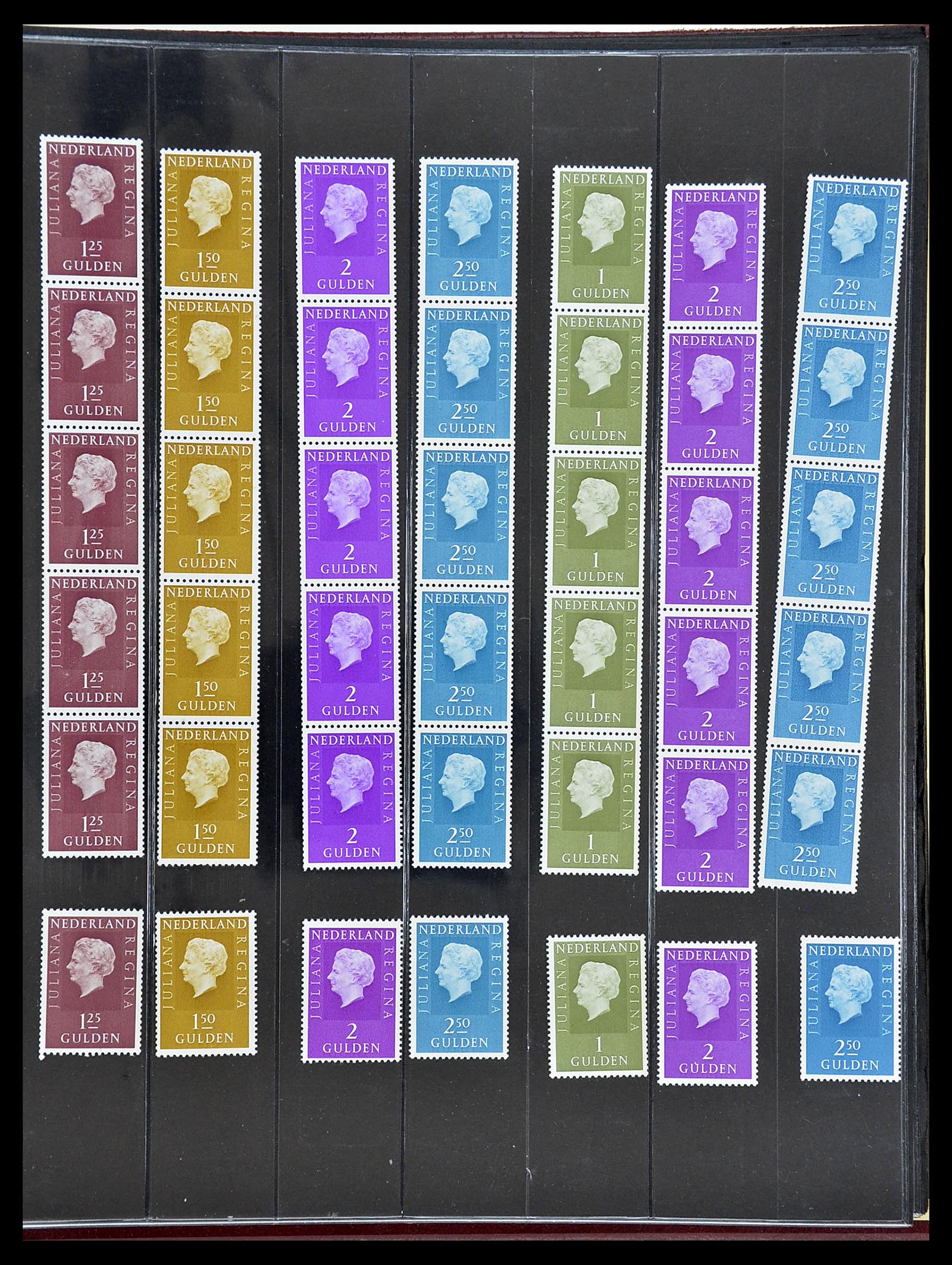 34589 006 - Postzegelverzameling 34589 Nederland rolzegels 1965-1995.