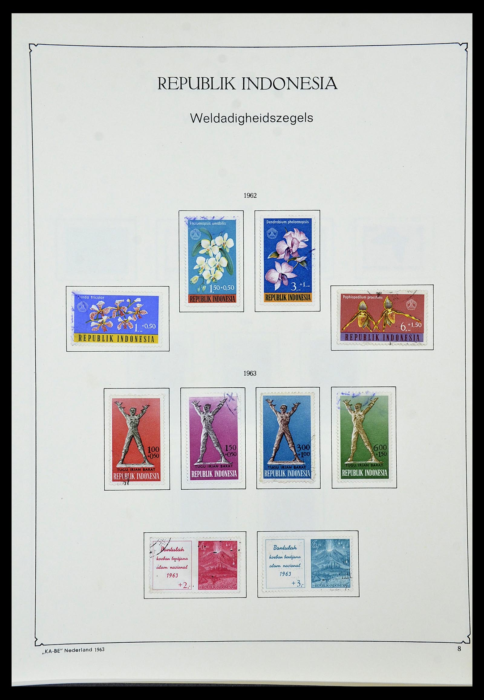 34592 113 - Postzegelverzameling 34592 Nederlands Indië en Indonesië 1864-1963.